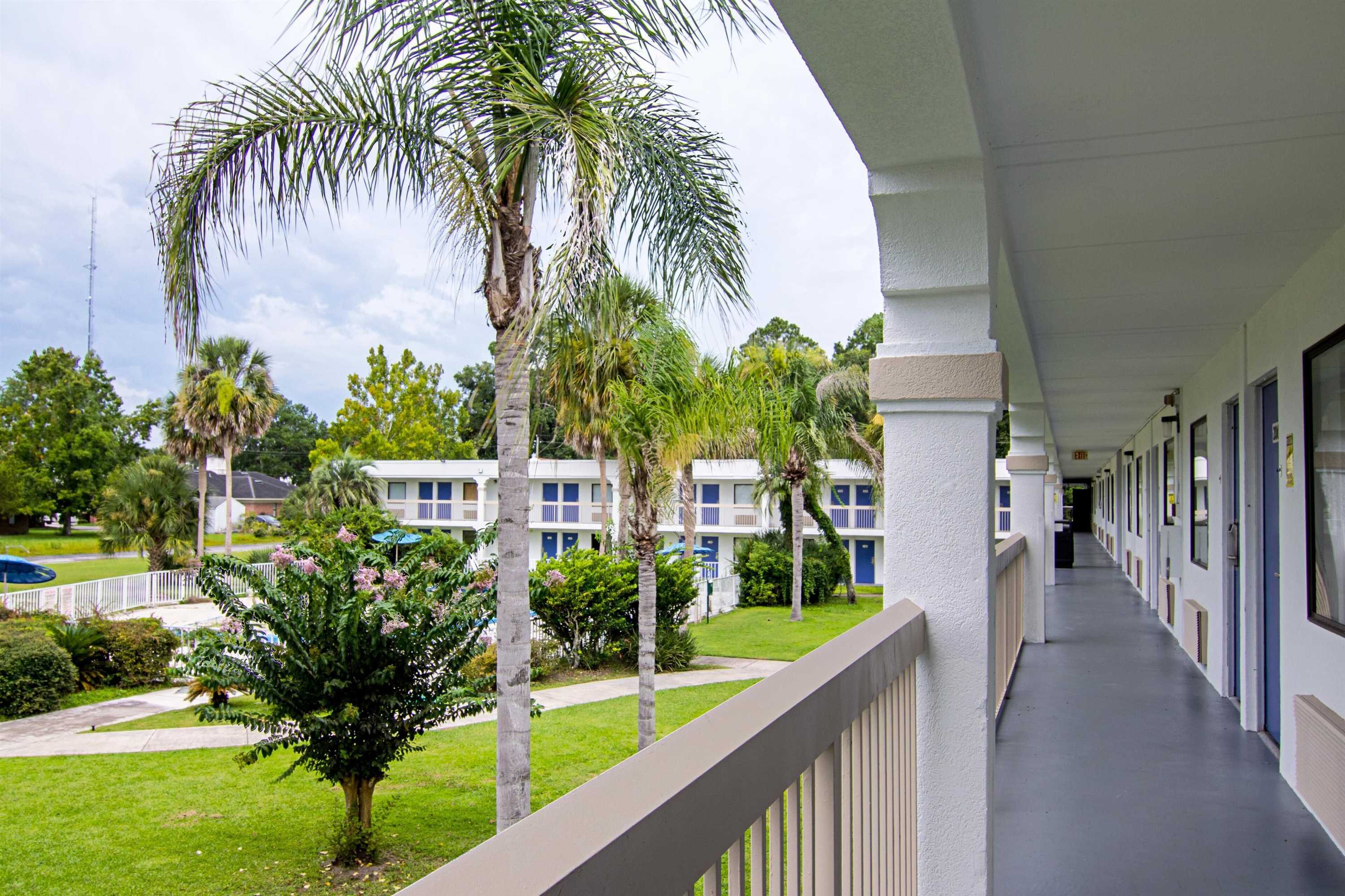Gift card for Motel 6 Starke, FL Gift card for Motel 6 Starke, FL