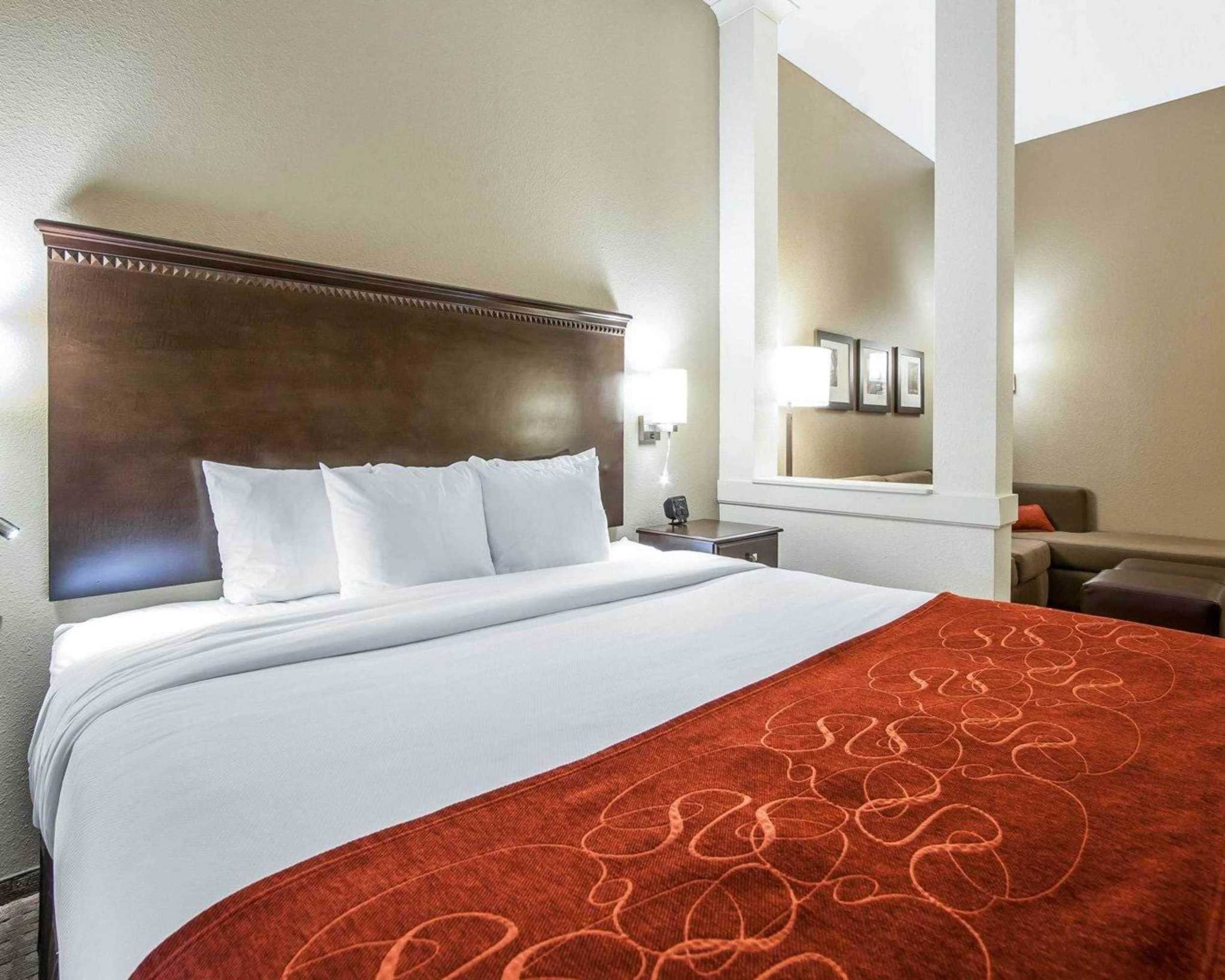 Gift card for Comfort Suites Marietta - Parkersburg Gift card for Comfort Suites Marietta - Parkersburg