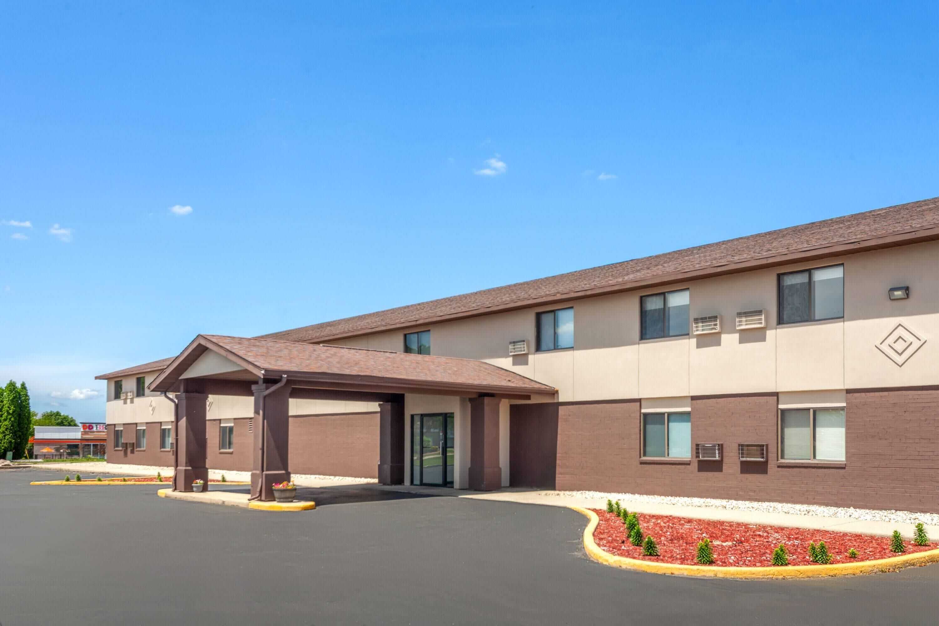 Gift card for Baymont by Wyndham Oshkosh Airport