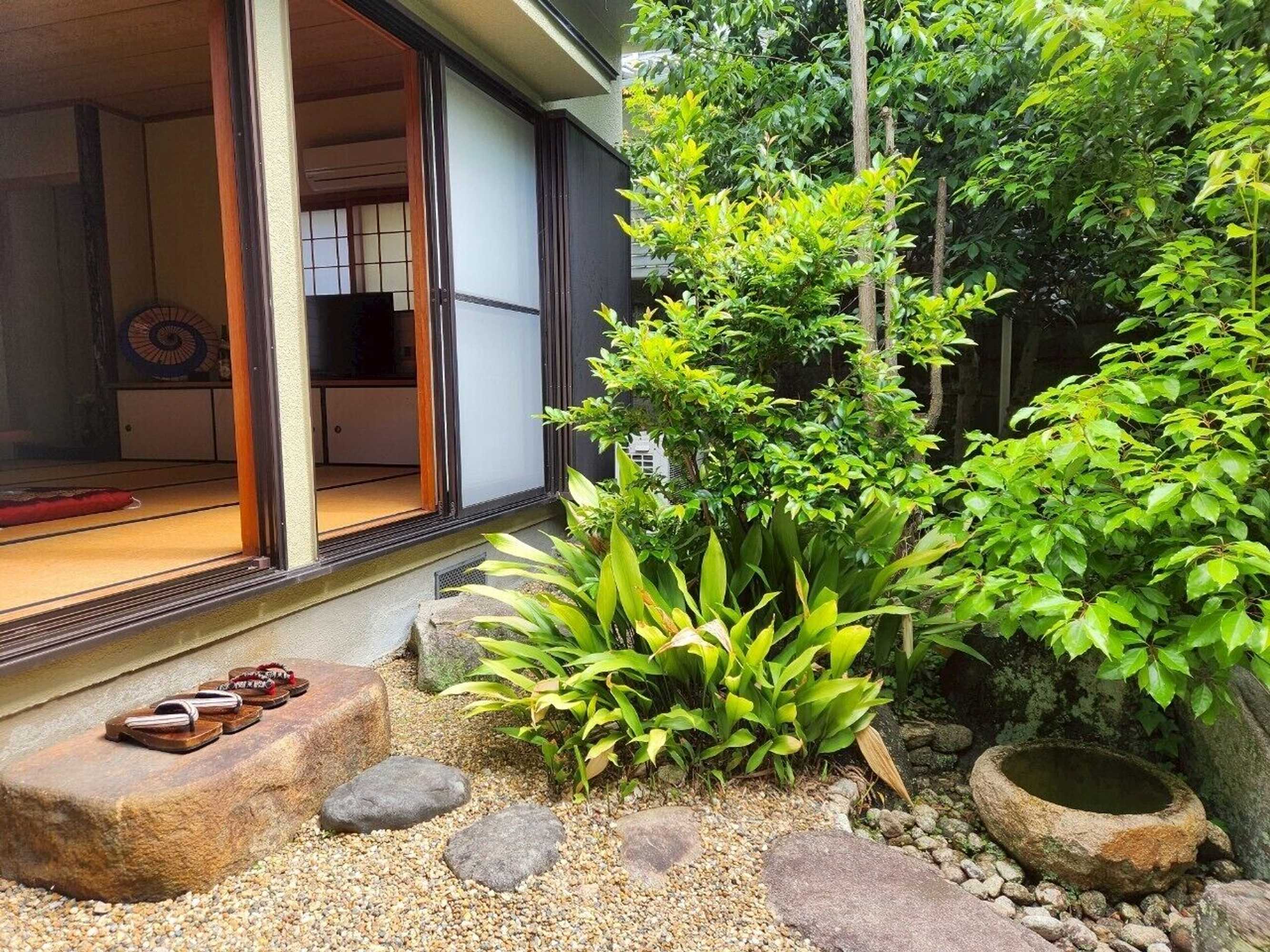 Gift card for 大阪 堺のお宿 「旧星賀亭」 Osaka Kyuhoshigatei - Classic Japanese Heritage Inn Gift card for 大阪 堺のお宿 「旧星賀亭」 Osaka Kyuhoshigatei - Classic Japanese Heritage Inn
