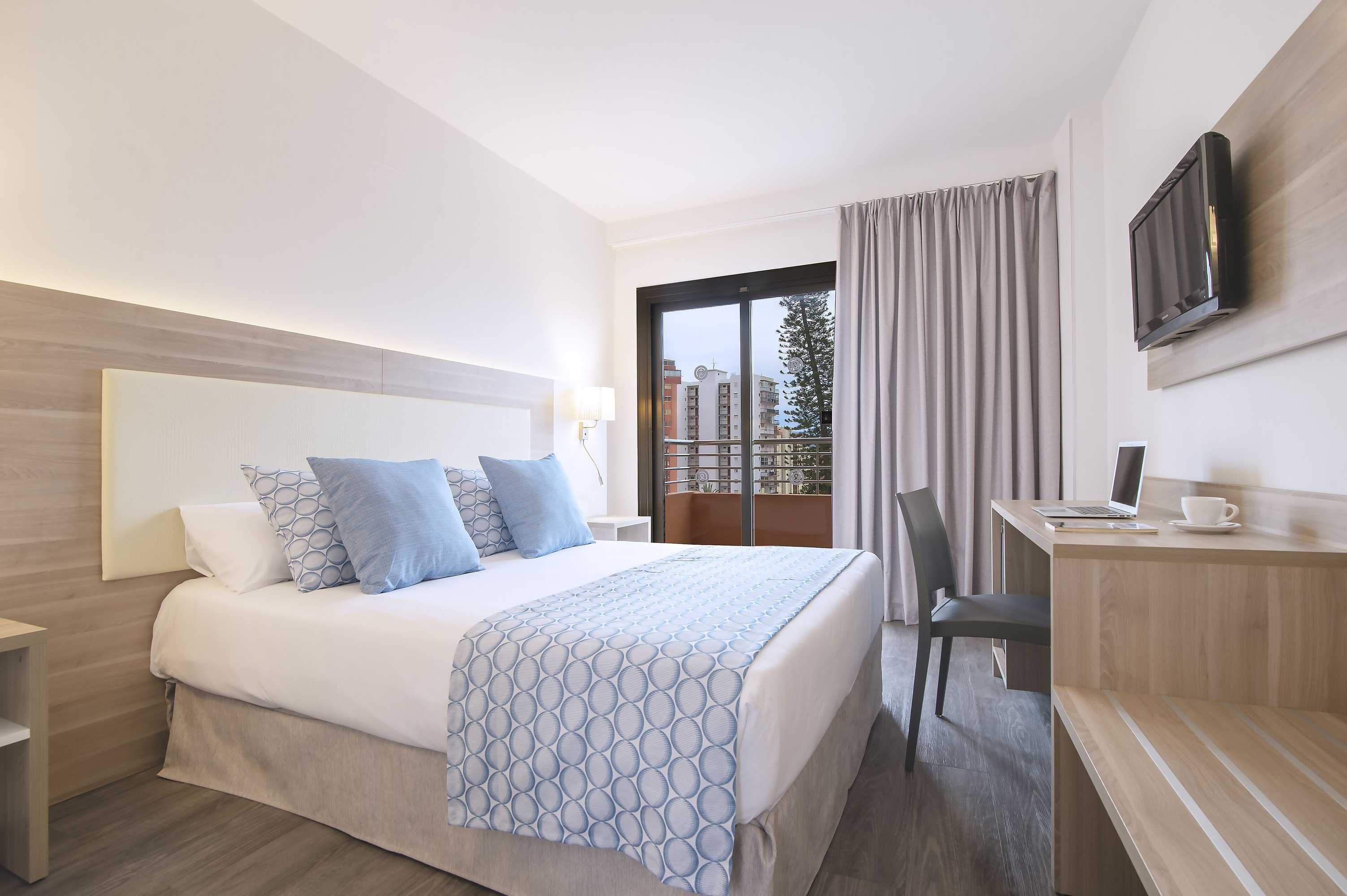 Gift card for Hotel Benidorm East by Pierre & Vacances Gift card for Hotel Benidorm East by Pierre & Vacances