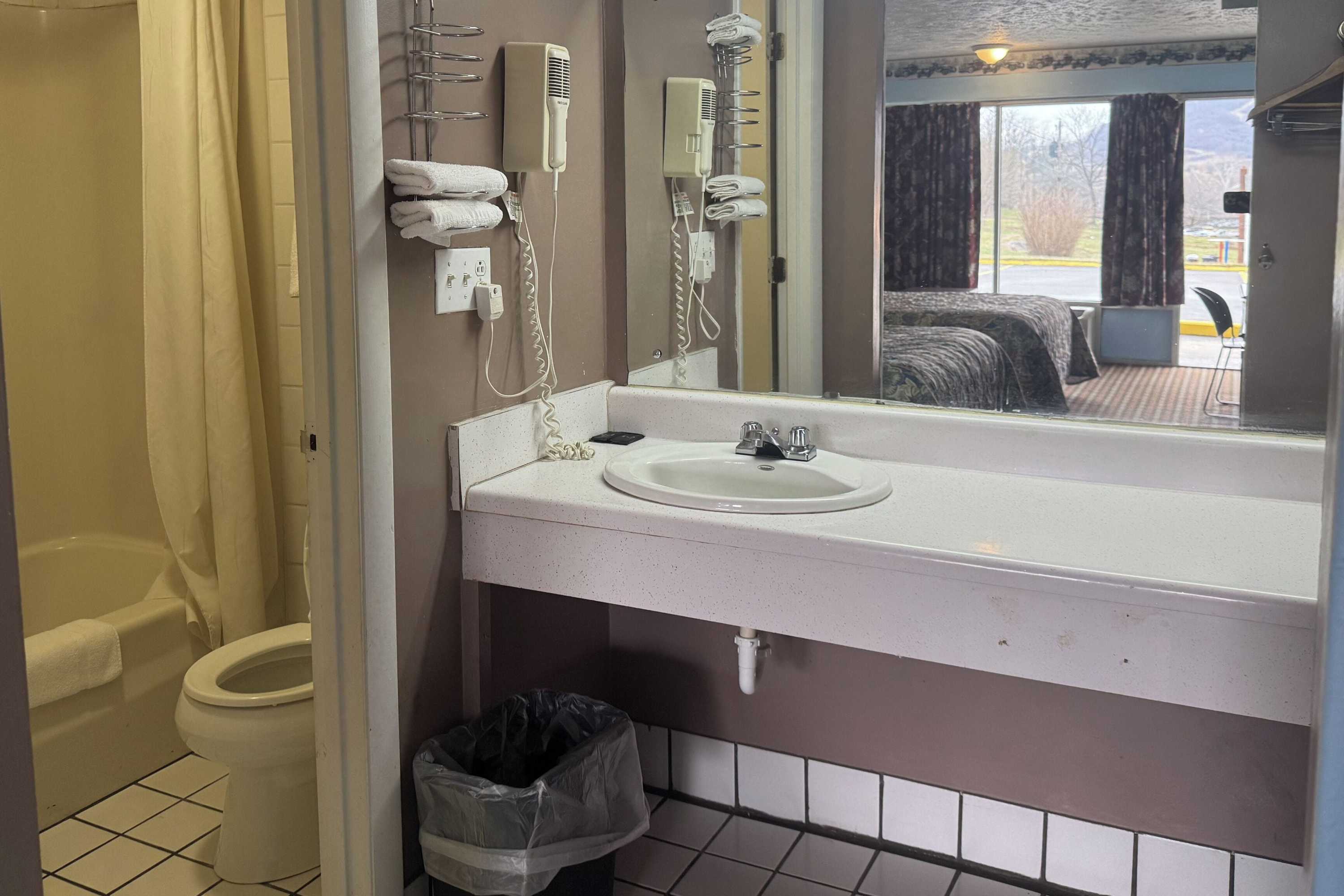 Gift card for Capital O Fincastle Motor Inn Tazewell