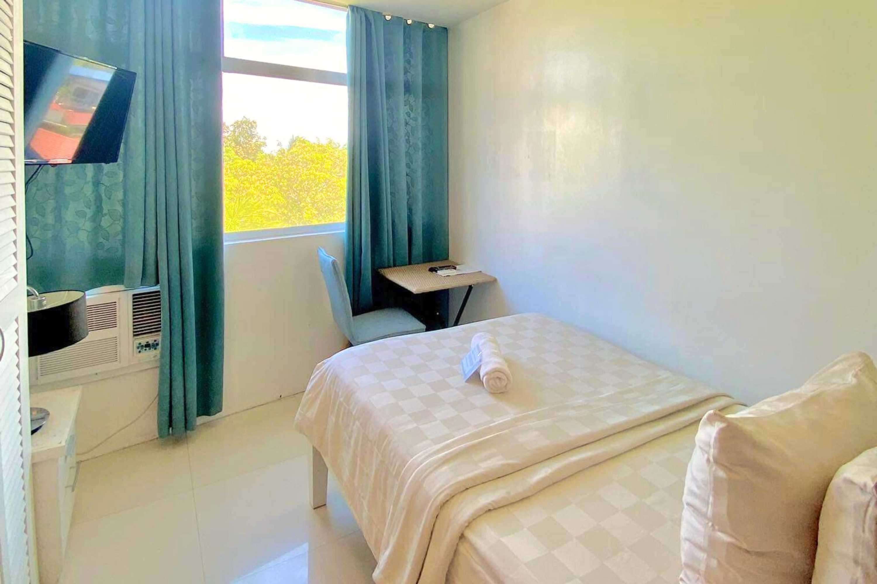 Gift card for Tely's Bed & Breakfast Iloilo Powered by Cocotel Gift card for Tely's Bed & Breakfast Iloilo Powered by Cocotel