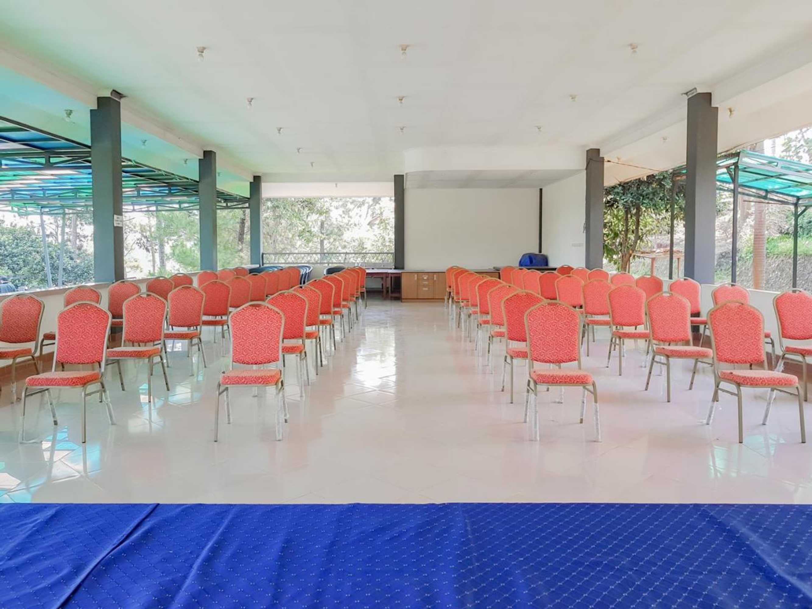 Gift card for Bumi Ciboled Mitra Reddoorz Near Gerbang Tol Pamulihan