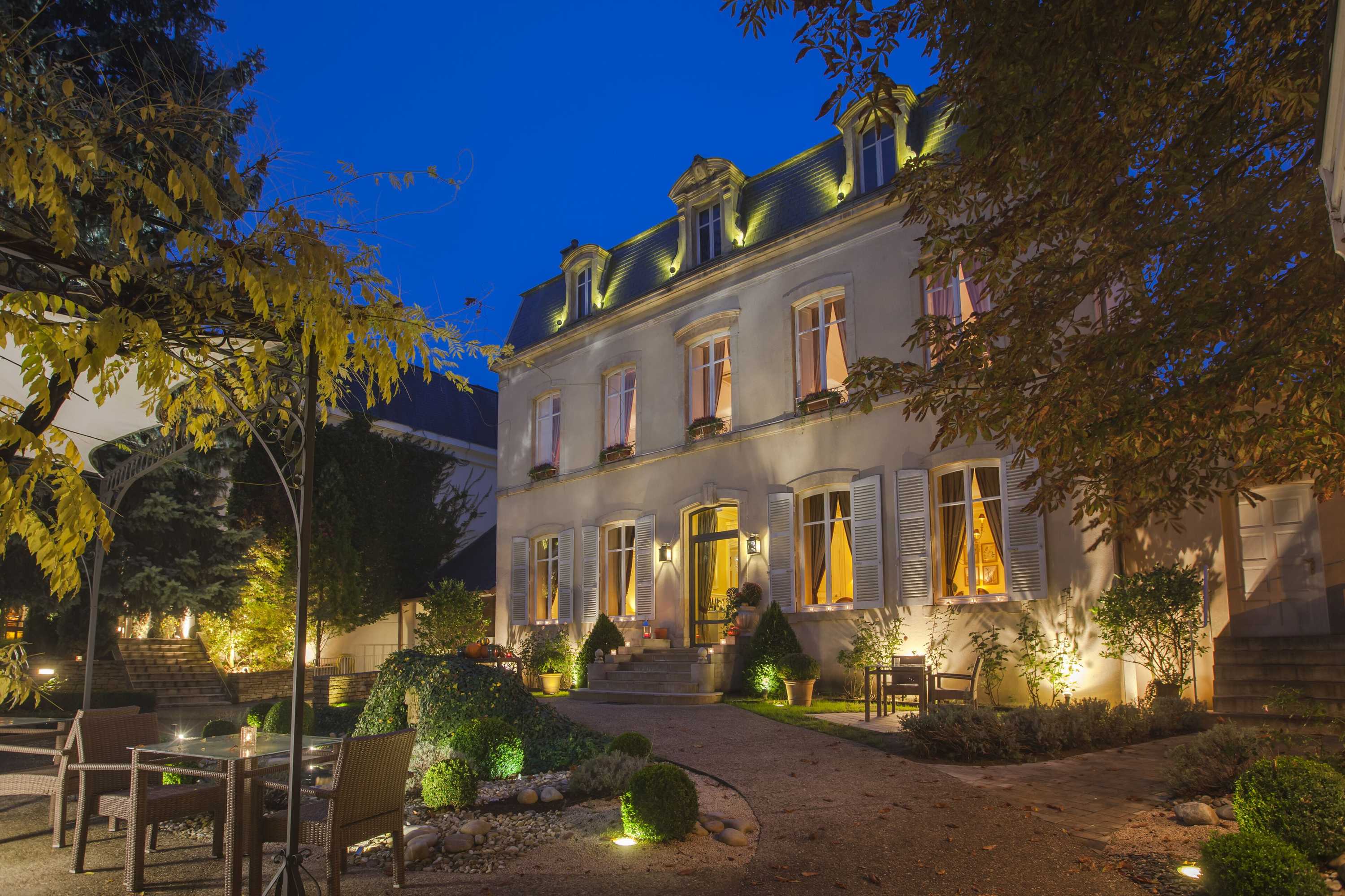 Gift card for Hostellerie Cèdre & Spa • Beaune Gift card for Hostellerie Cèdre & Spa • Beaune