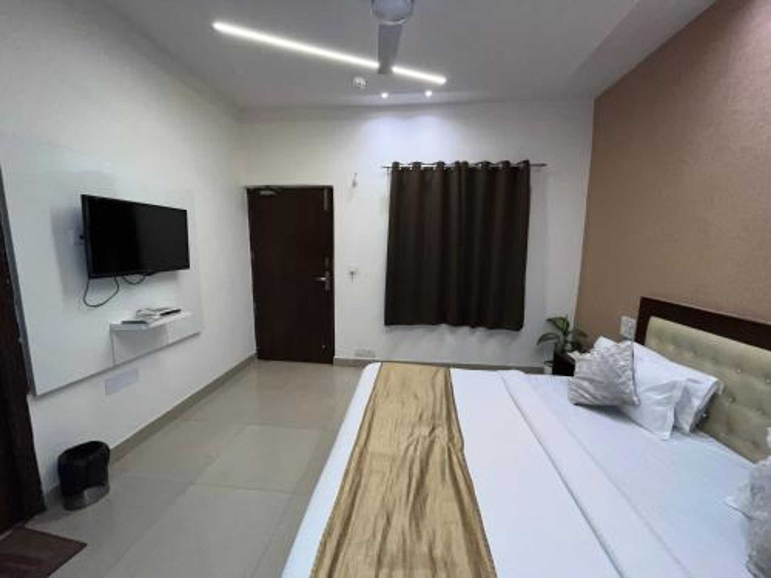 Gift card for Hotel The Benz By Oyo Rooms Gift card for Hotel The Benz By Oyo Rooms