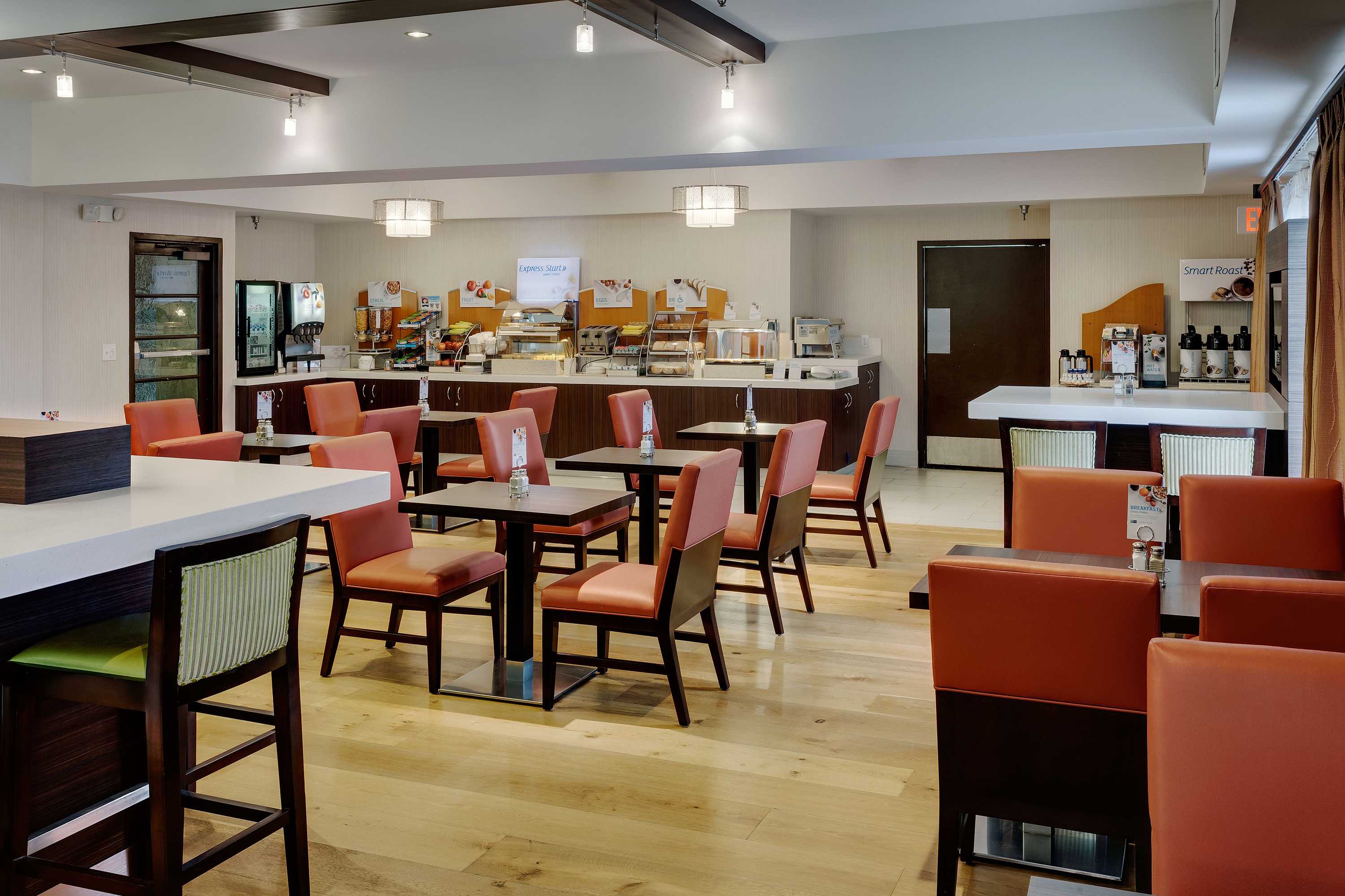 Gift card for Holiday Inn Express Simi Valley by Ihg Gift card for Holiday Inn Express Simi Valley by Ihg