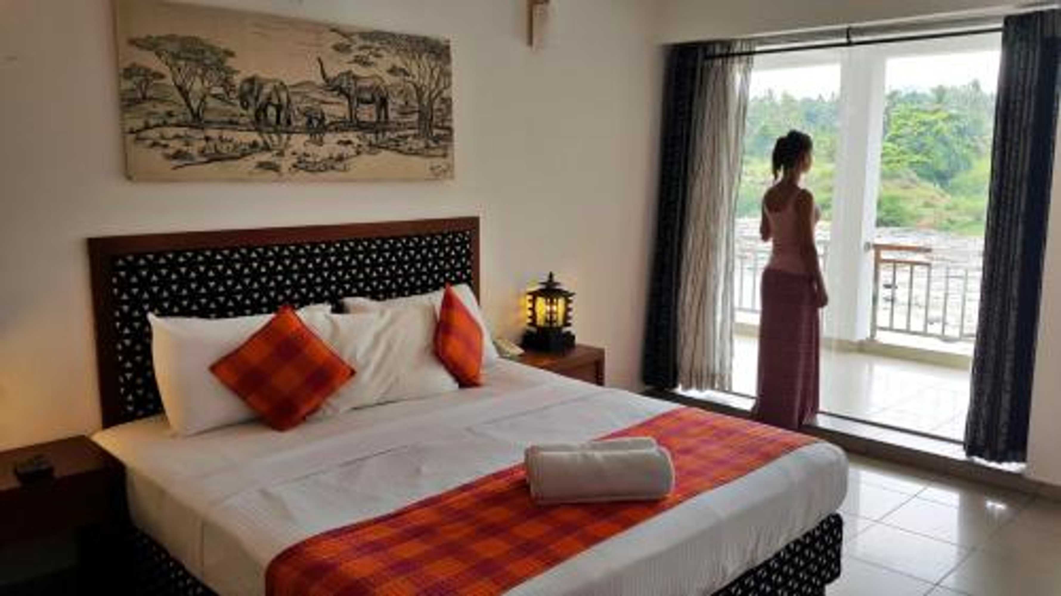 Gift card for Hotel Pinnalanda - New Deal! Half Off Airport Pickups Available Gift card for Hotel Pinnalanda - New Deal! Half Off Airport Pickups Available