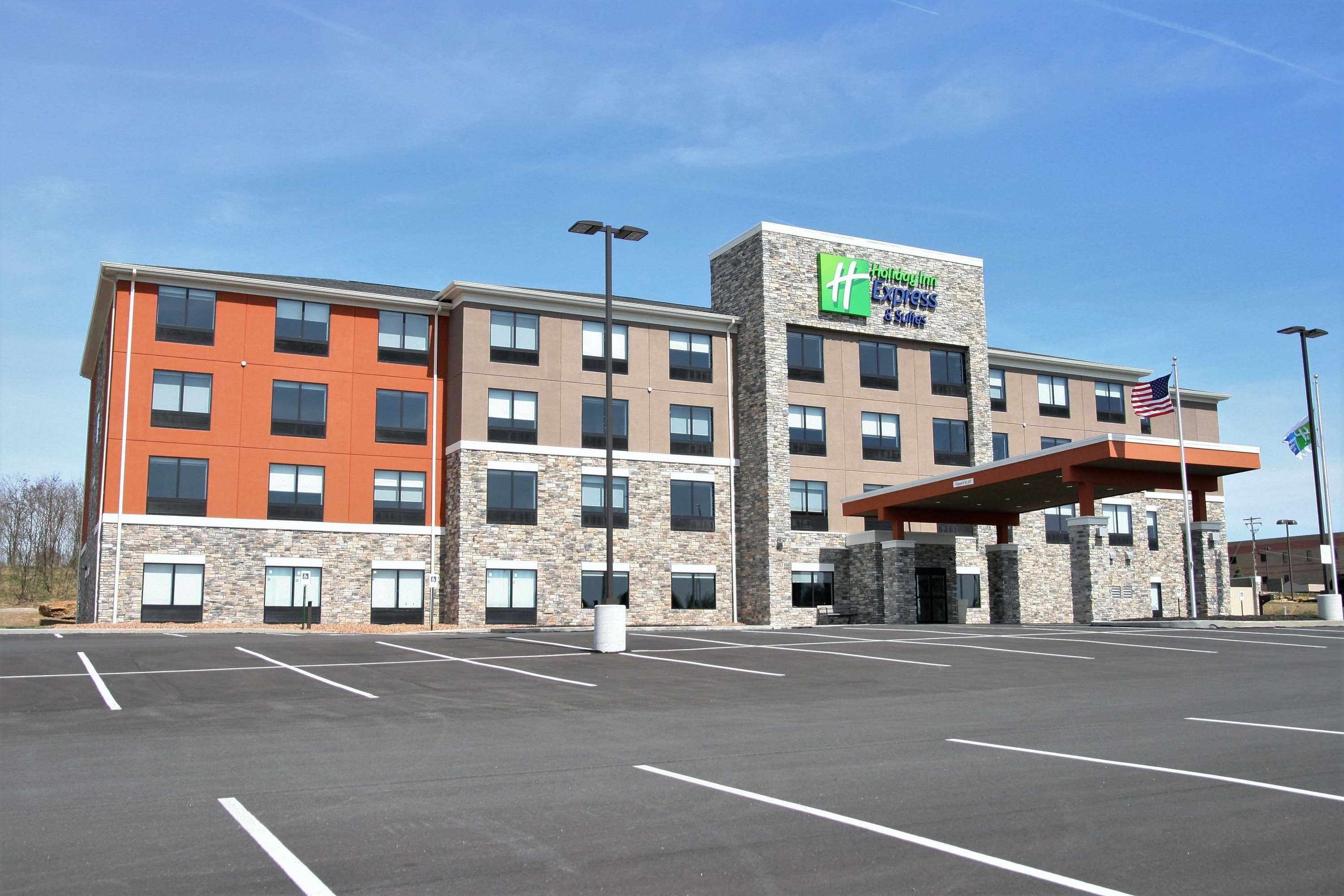 Gift card for Holiday Inn Express & Suites Clarion by Ihg Gift card for Holiday Inn Express & Suites Clarion by Ihg