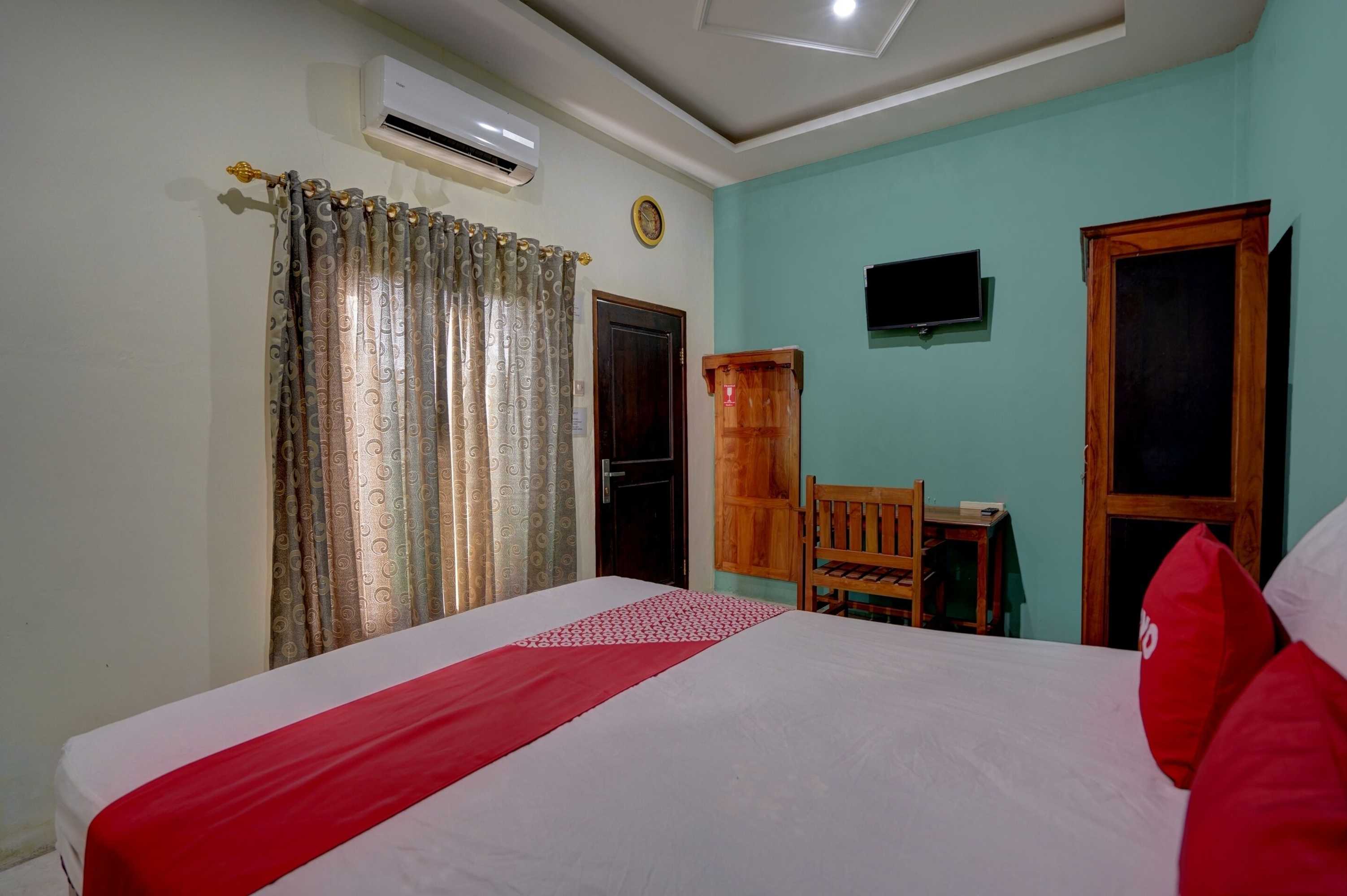 Gift card for Oyo 92896 Hotel Sahabat Syariah Near Plasa Telkom Bawean Gift card for Oyo 92896 Hotel Sahabat Syariah Near Plasa Telkom Bawean