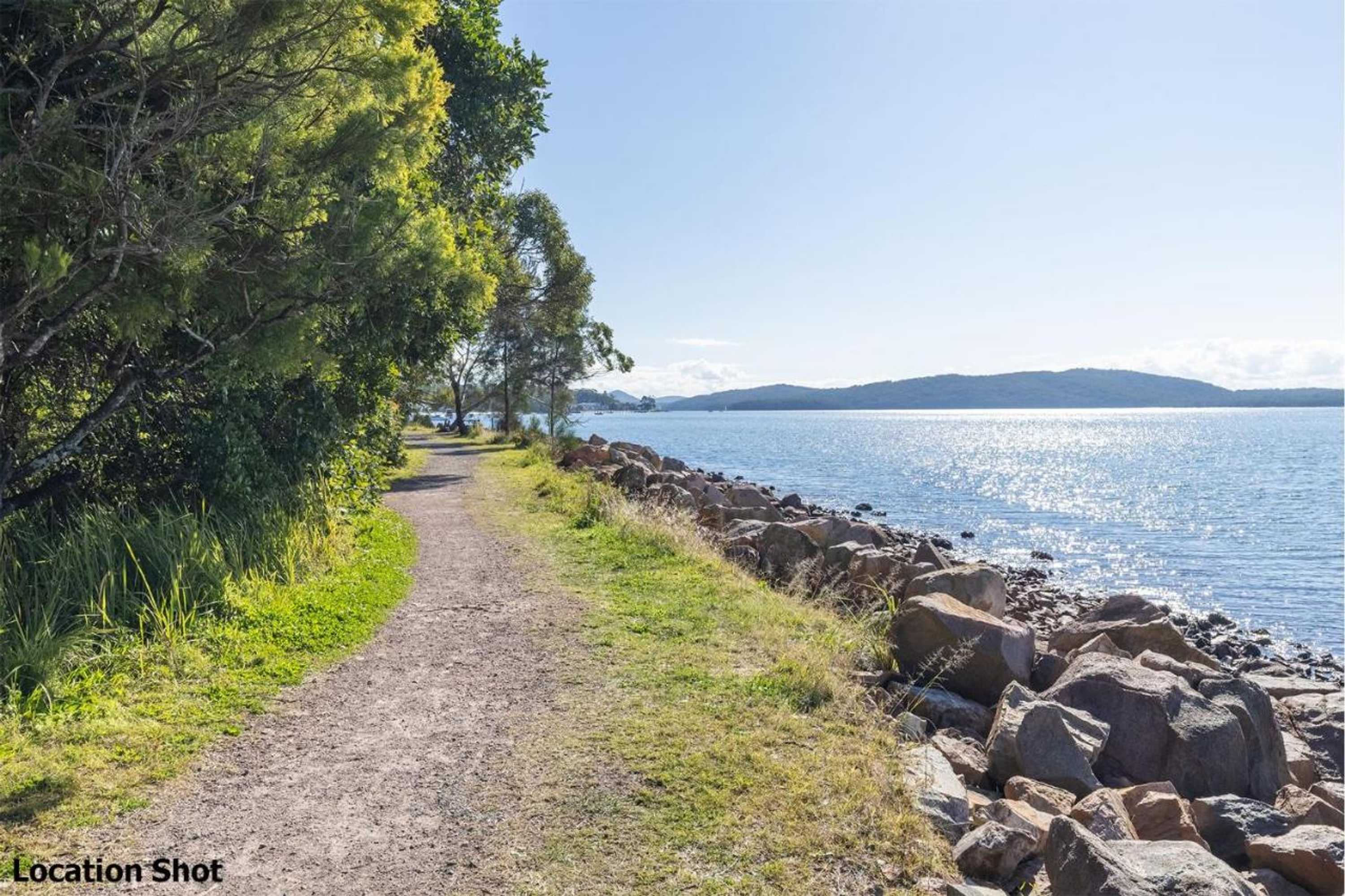 Gift card for Waterfront Wonderland 41 Foreshore Dr Stunning House With a Lift Linen Wi Fi And Ducted Air Conditioning Gift card for Waterfront Wonderland 41 Foreshore Dr Stunning House With a Lift Linen Wi Fi And Ducted Air Conditioning