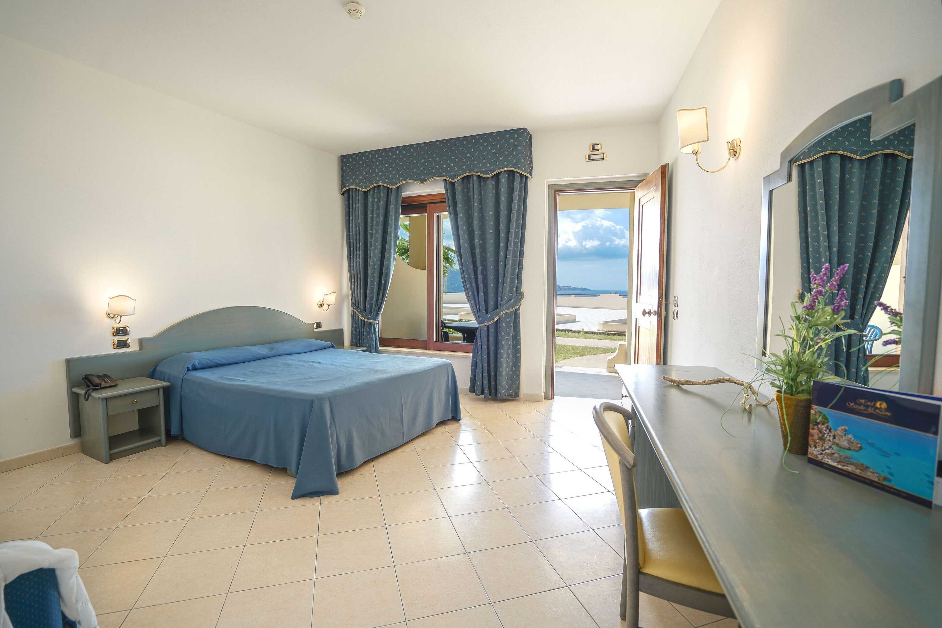 Gift card for Hotel Scoglio Del Leone Gift card for Hotel Scoglio Del Leone