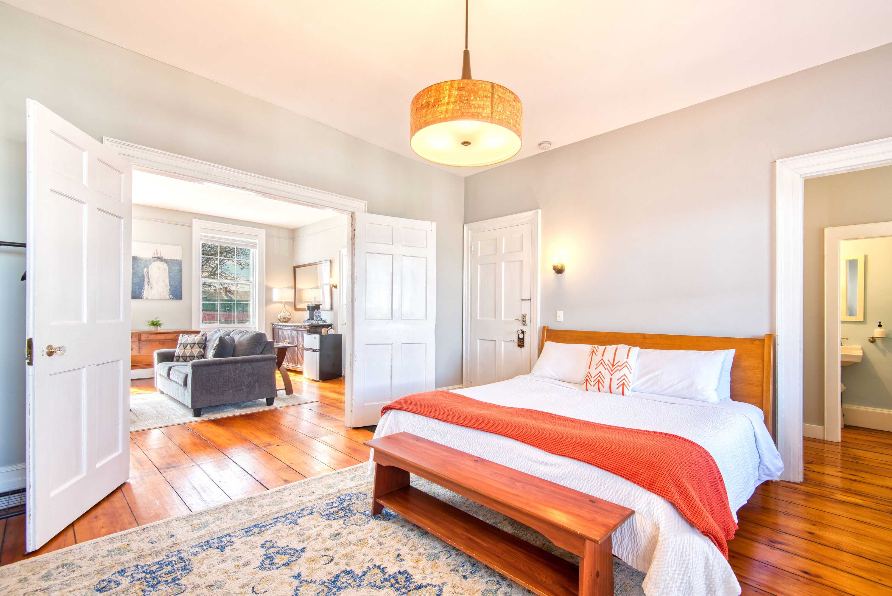 Gift card for Hudson Mariner