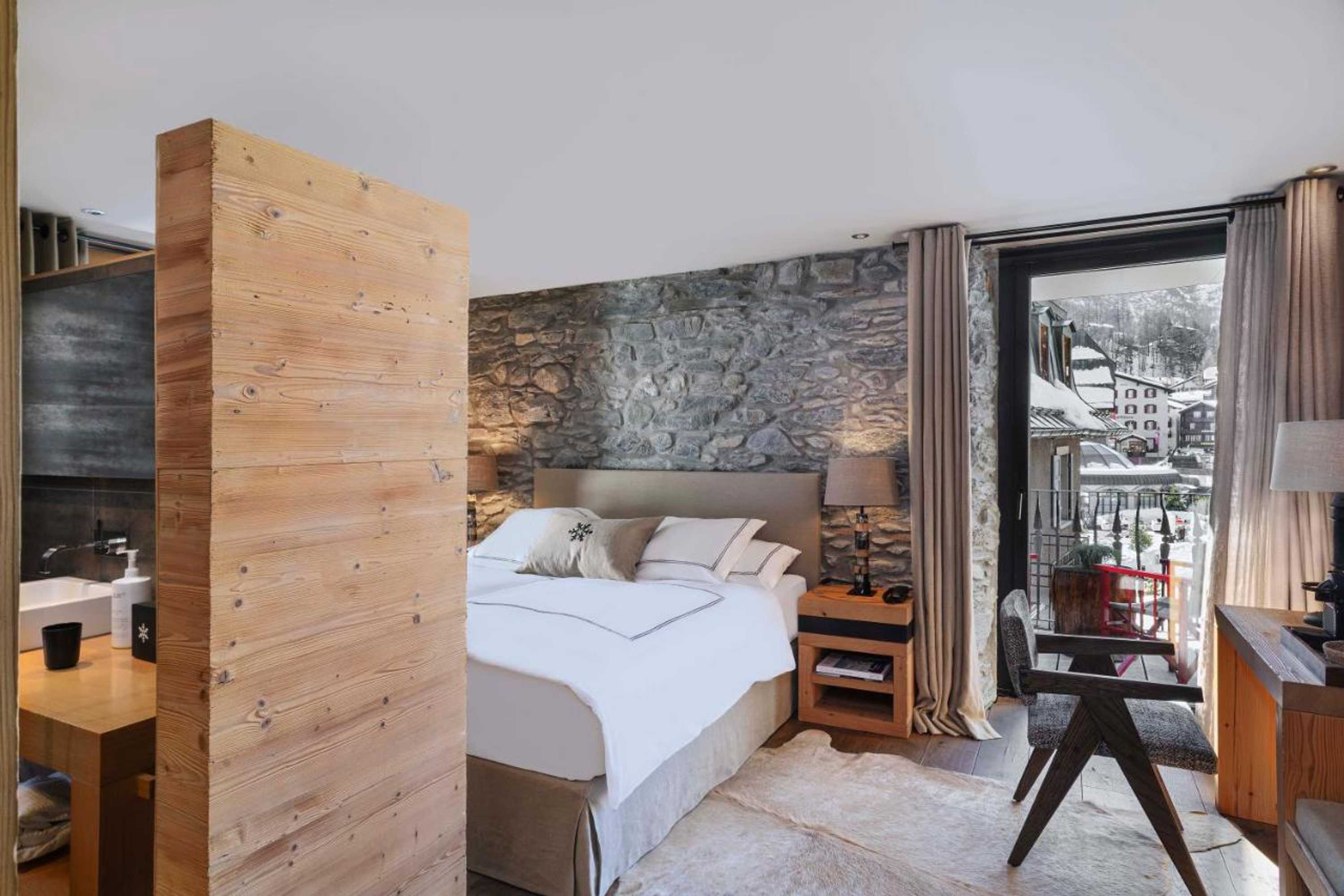 Gift card for Unique Hotel Post