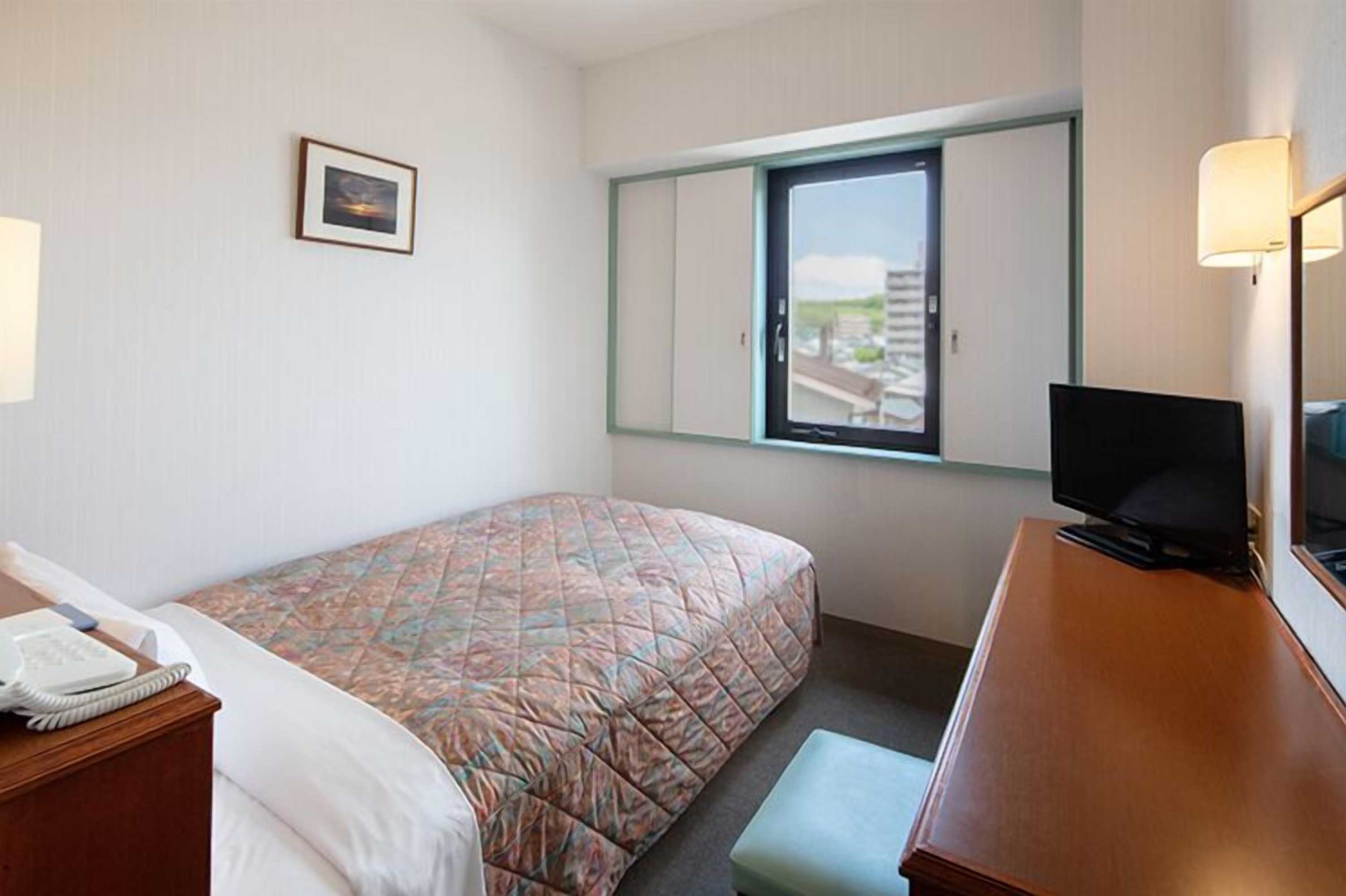 Gift card for Shin Iizuka Station Hotel Gift card for Shin Iizuka Station Hotel