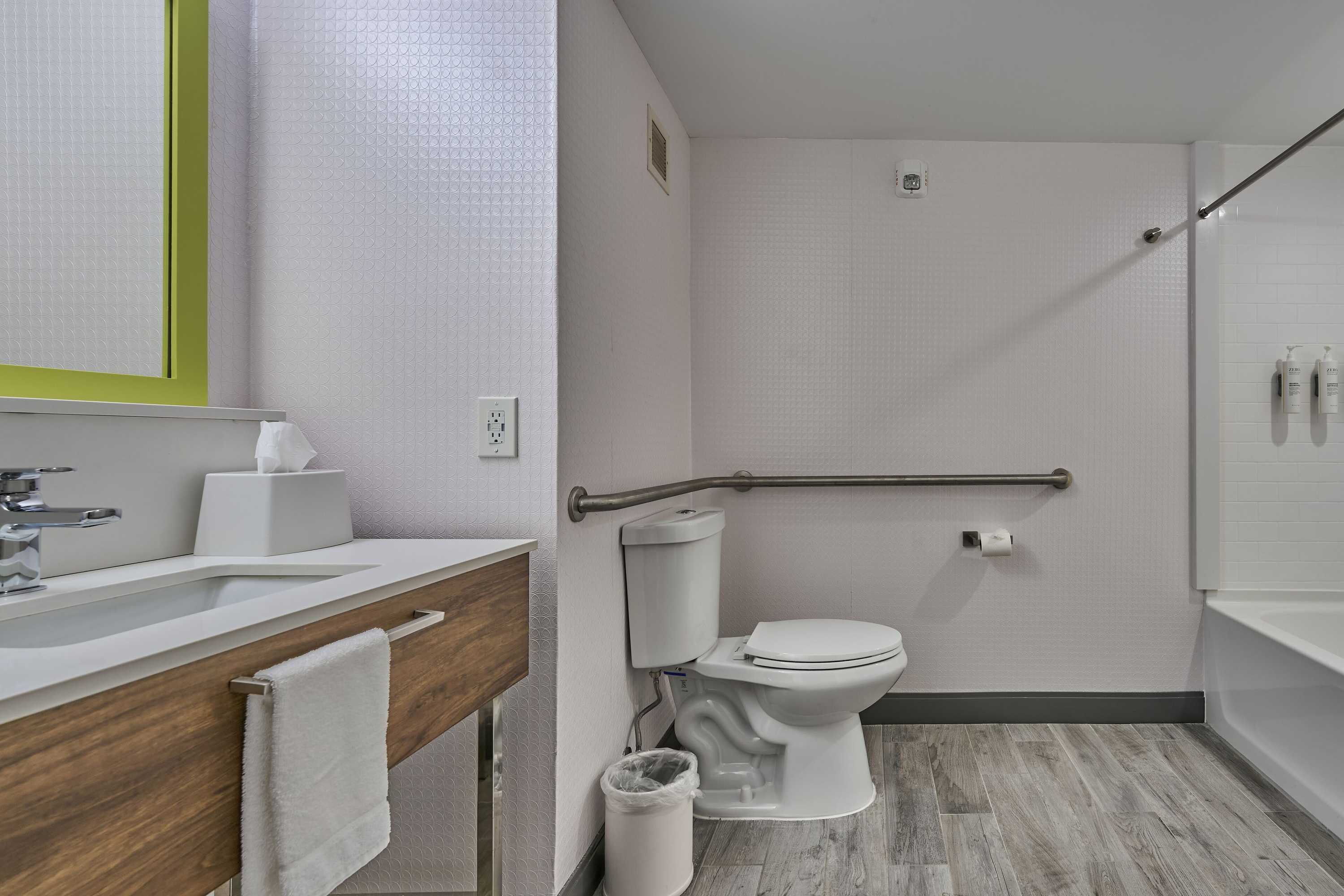 Gift card for Hampton Inn Flemington