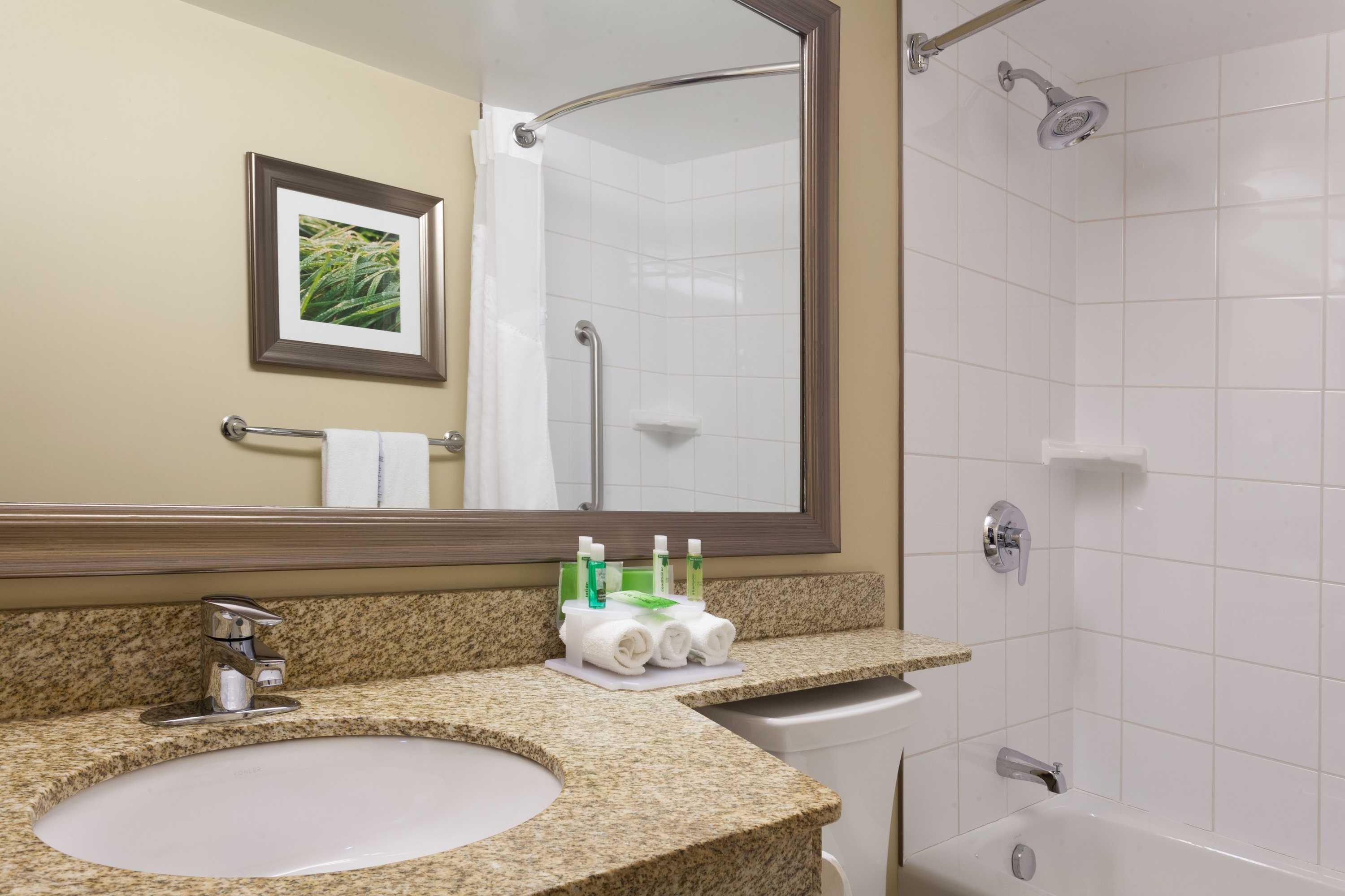 Gift card for Holiday Inn Express & Suites Fredericton by Ihg Gift card for Holiday Inn Express & Suites Fredericton by Ihg