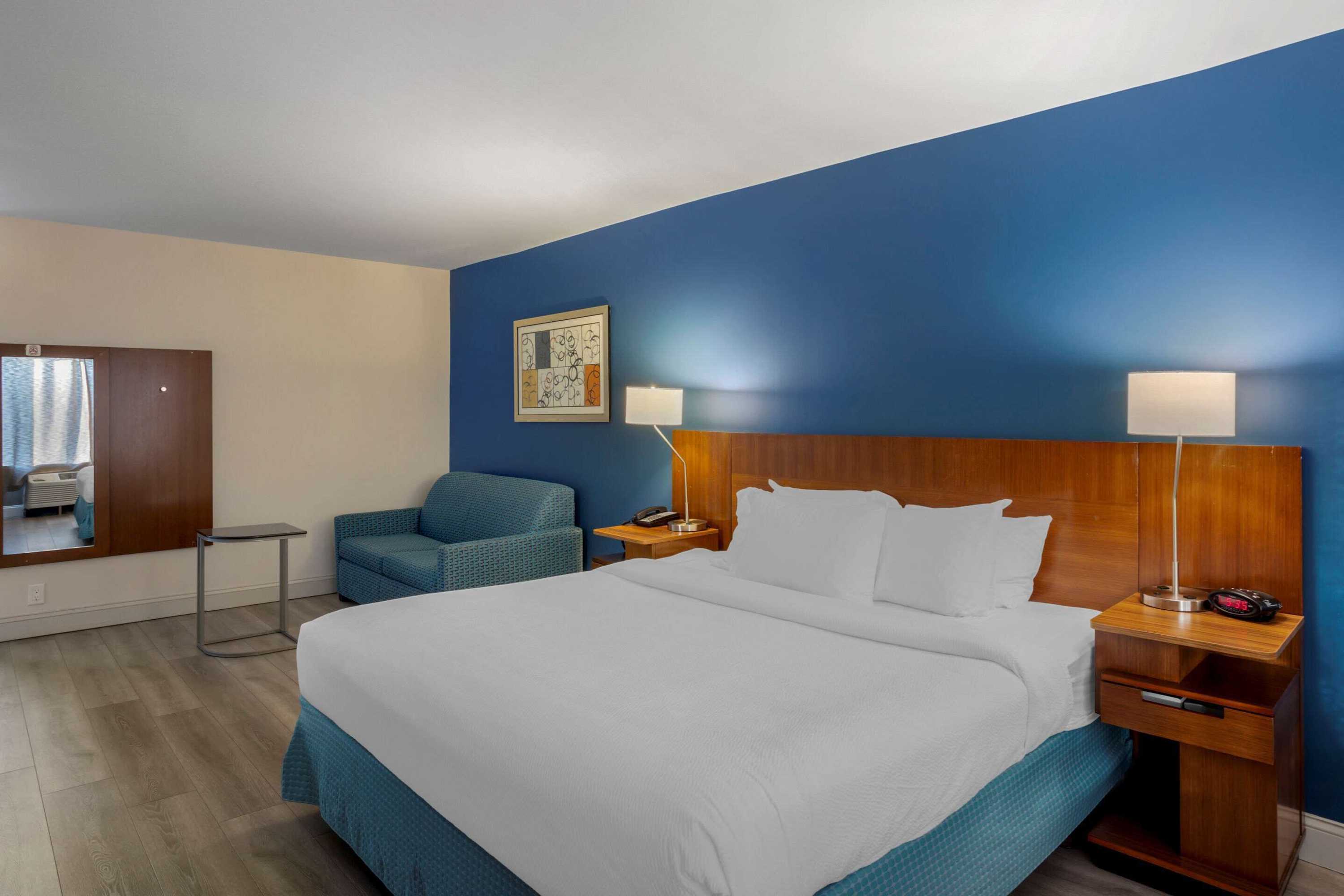 Gift card for Comfort Inn & Suites Mt Laurel-Philadelphia Gift card for Comfort Inn & Suites Mt Laurel-Philadelphia