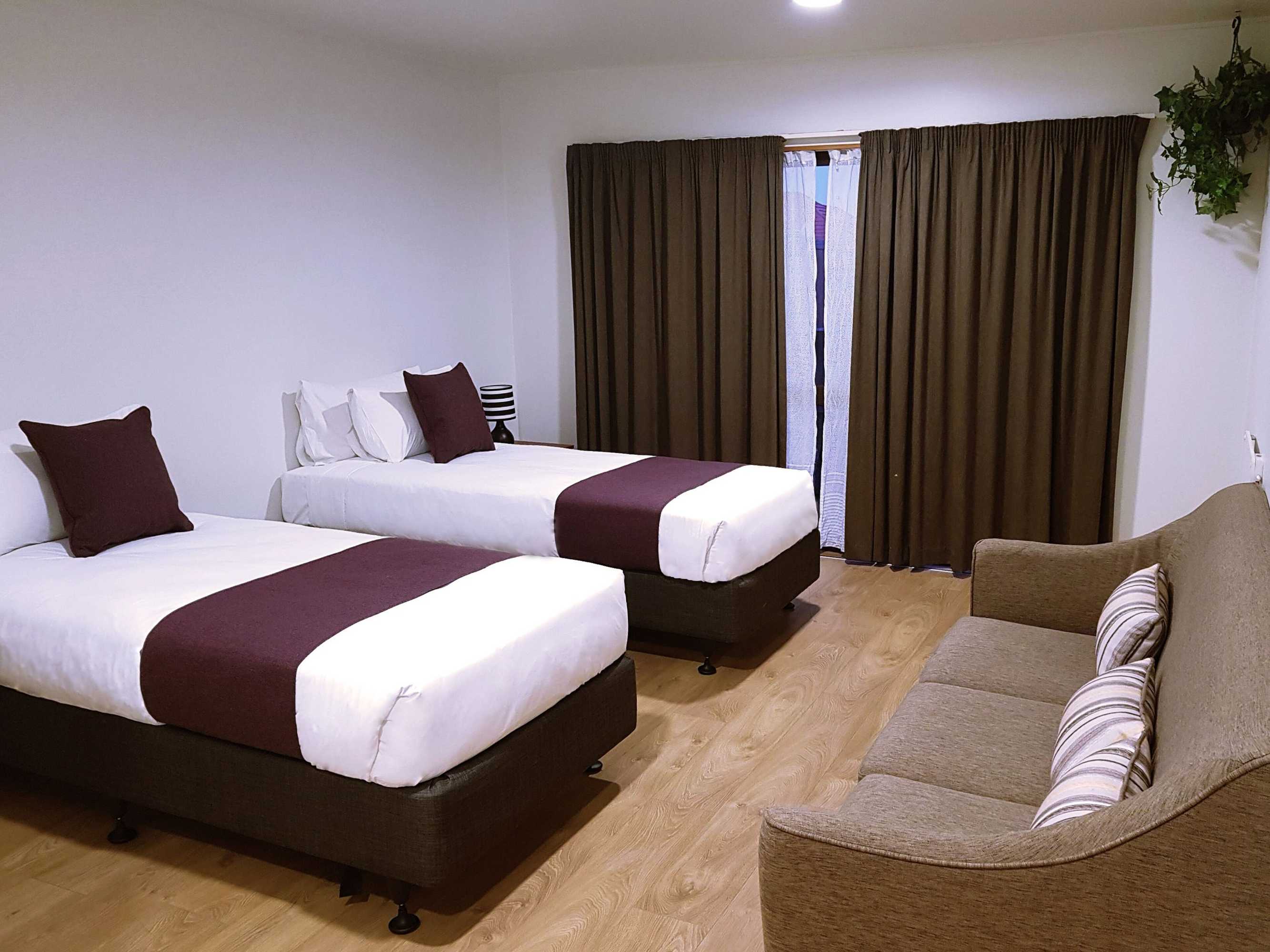 Gift card for Auckland Airport Easy Hotel Gift card for Auckland Airport Easy Hotel