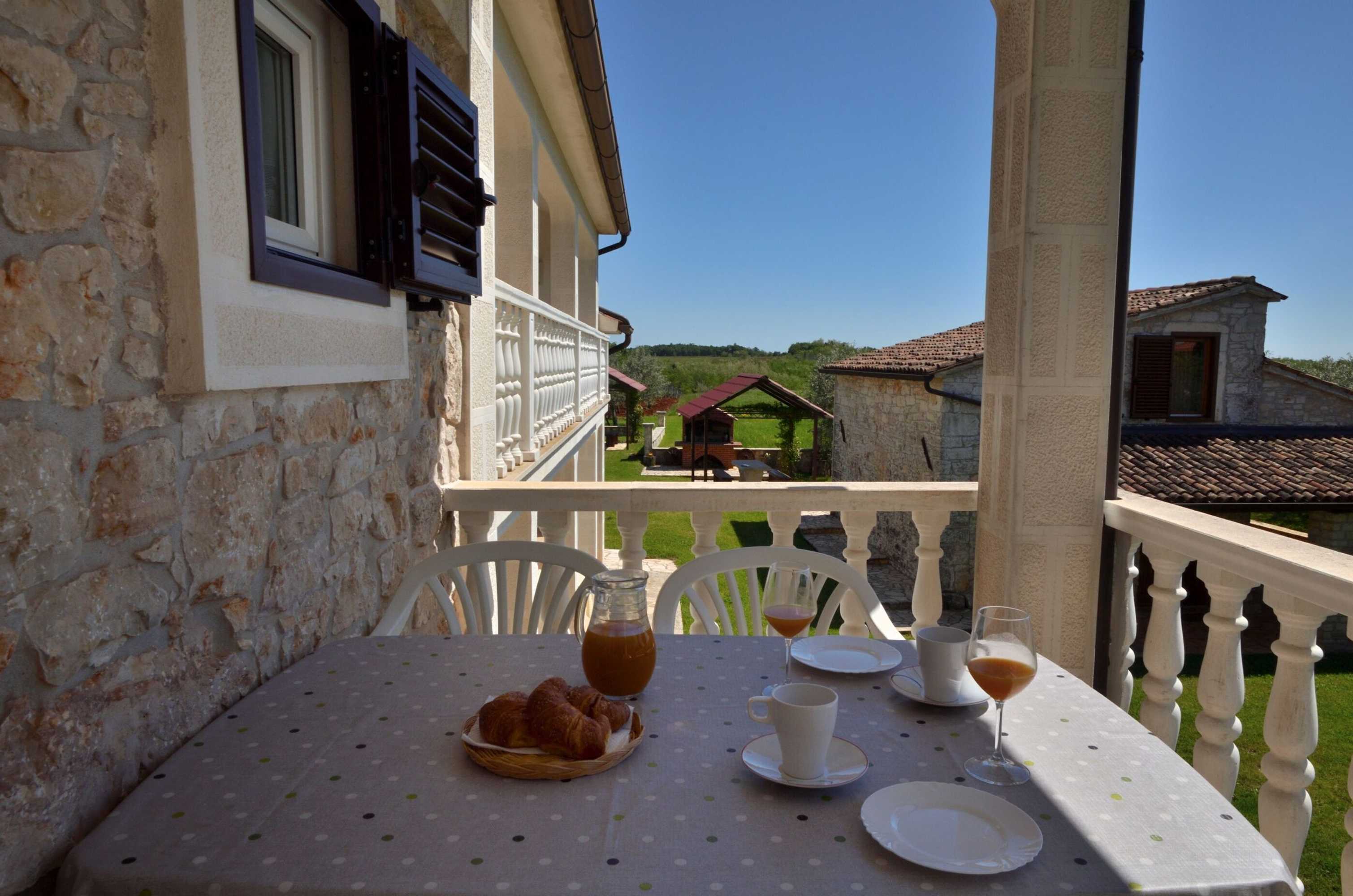 Gift card for House Mariano