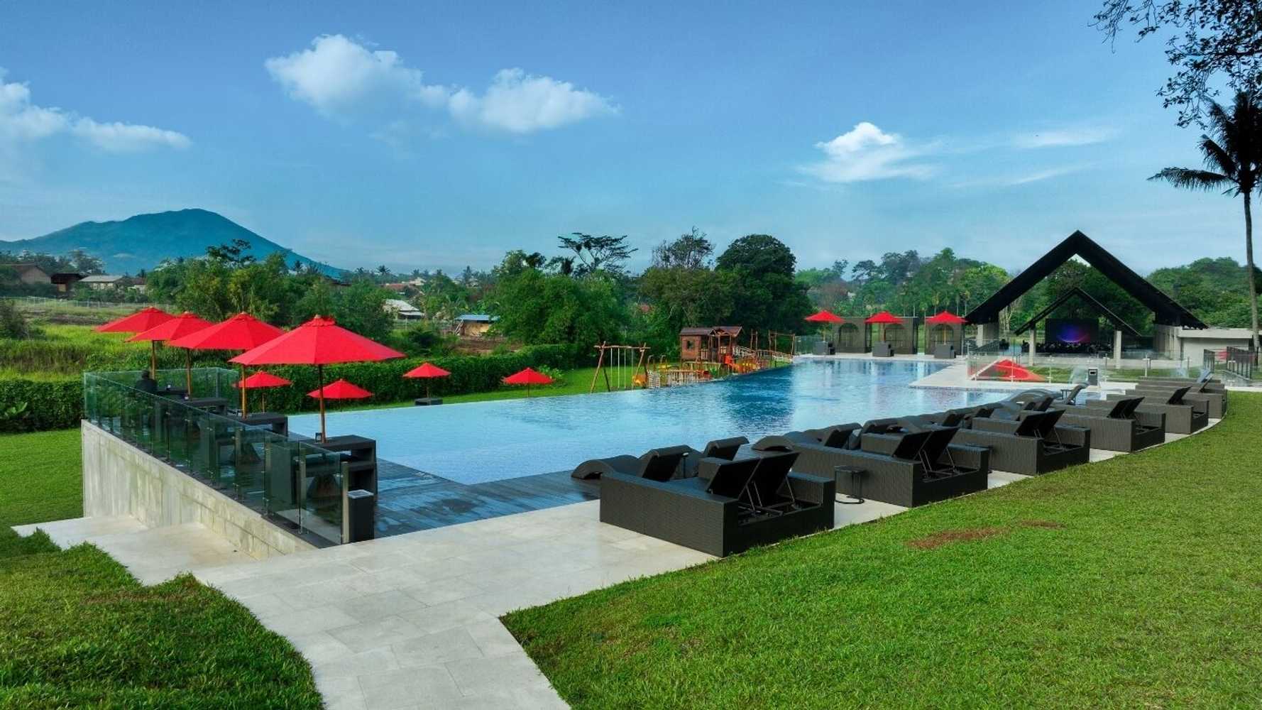 Gift card for Aston Serang Hotel & Convention Center Gift card for Aston Serang Hotel & Convention Center