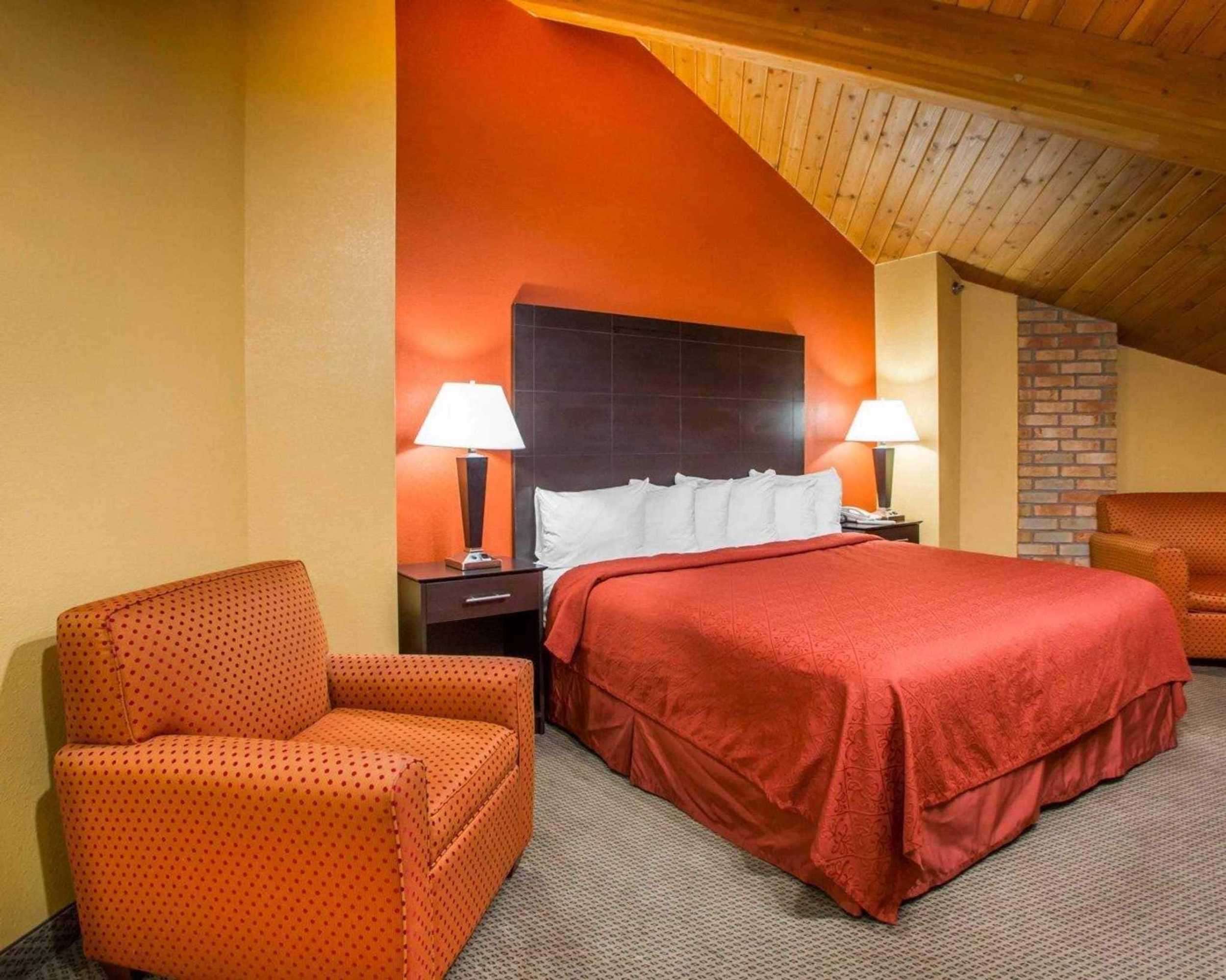 Gift card for Quality Inn & Suites Kimberly - Appleton East Gift card for Quality Inn & Suites Kimberly - Appleton East