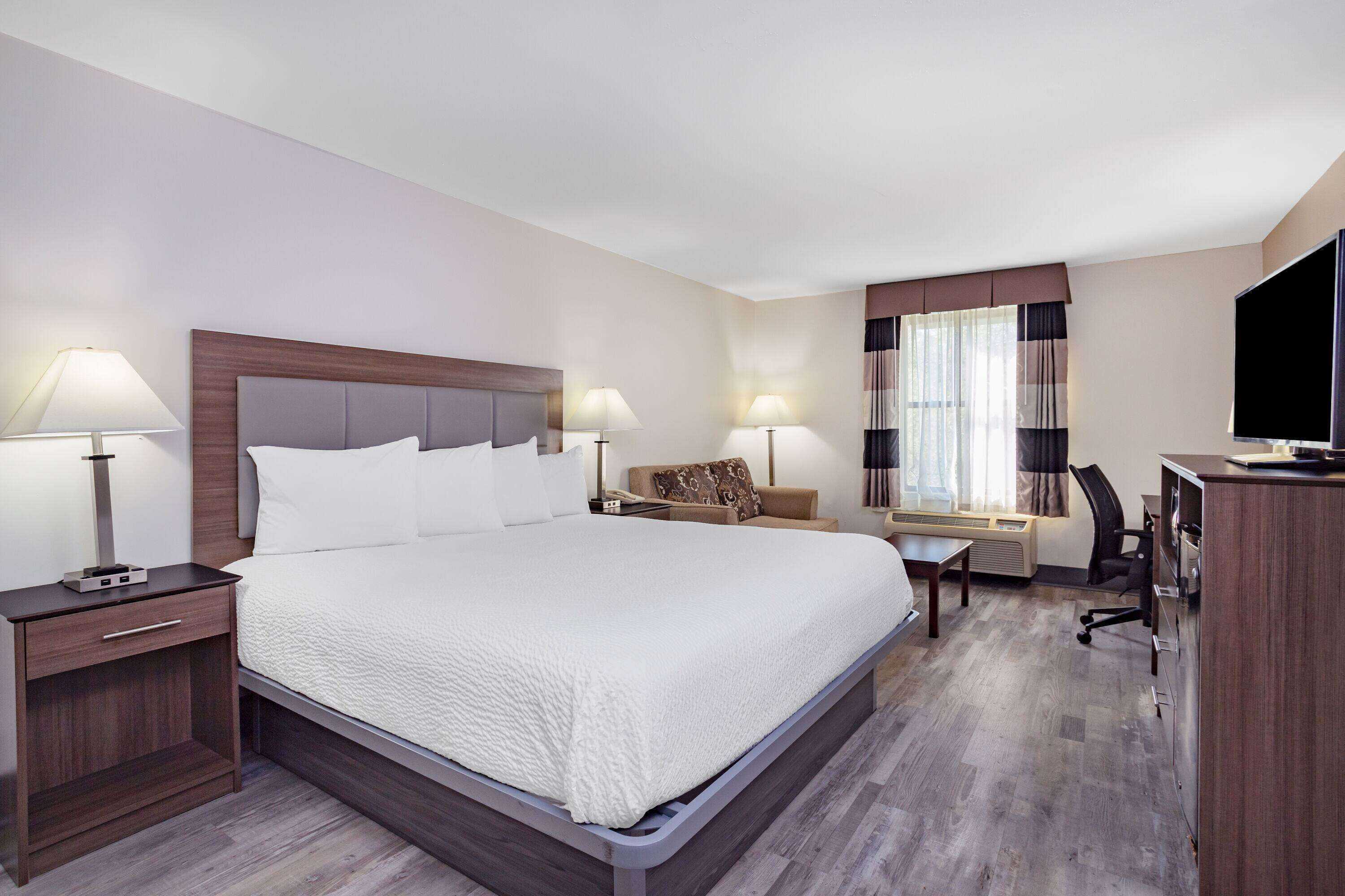 Gift card for Ramada by Wyndham Hendersonville Gift card for Ramada by Wyndham Hendersonville