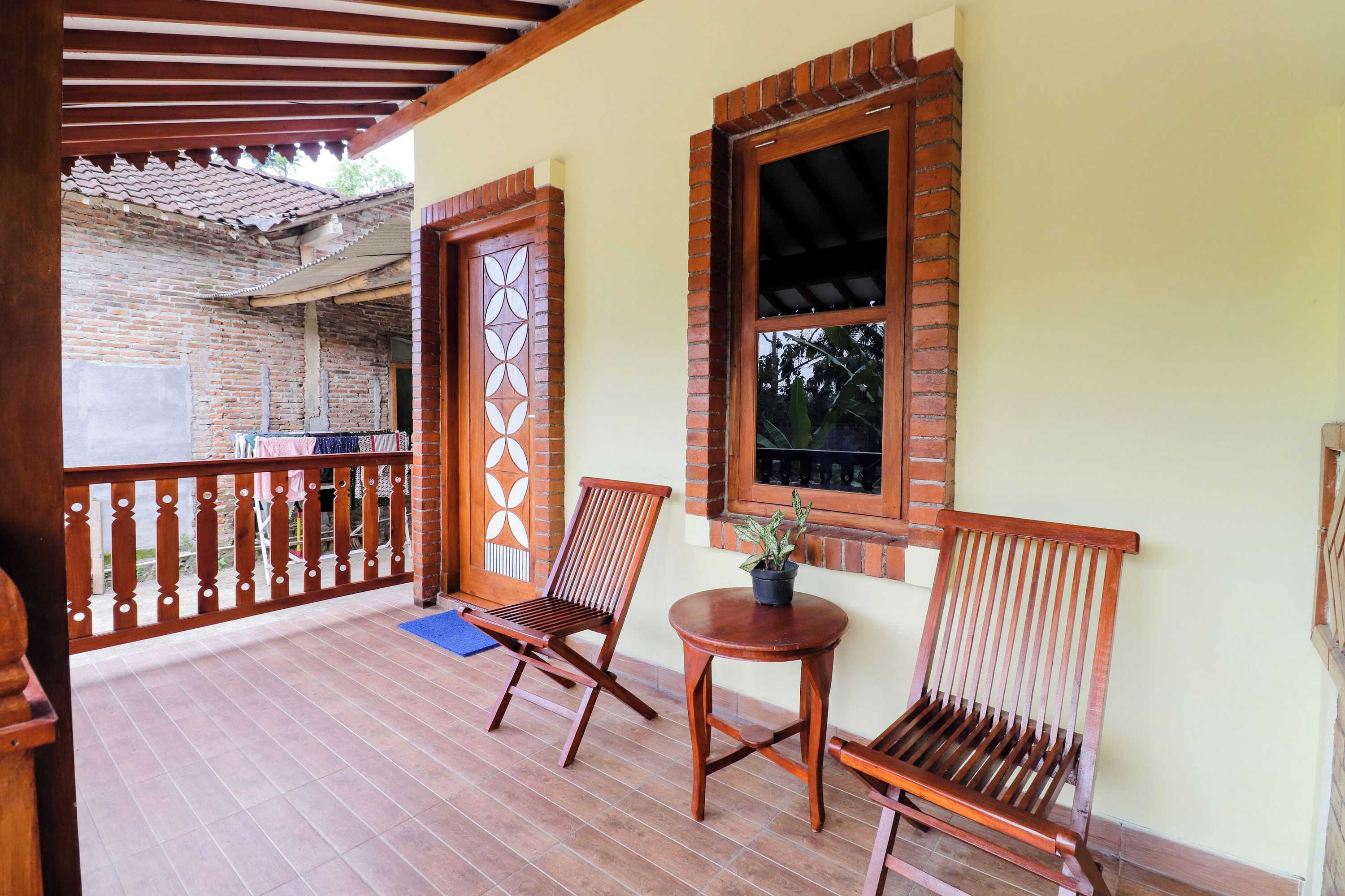 Gift card for Homestay Nike Bed