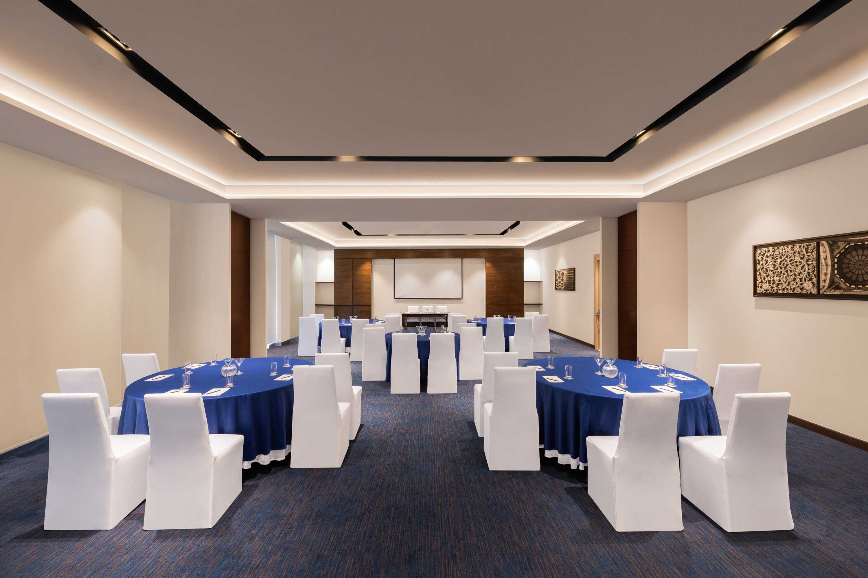 Gift card for Fairfield by Marriott Sriperumbudur Gift card for Fairfield by Marriott Sriperumbudur