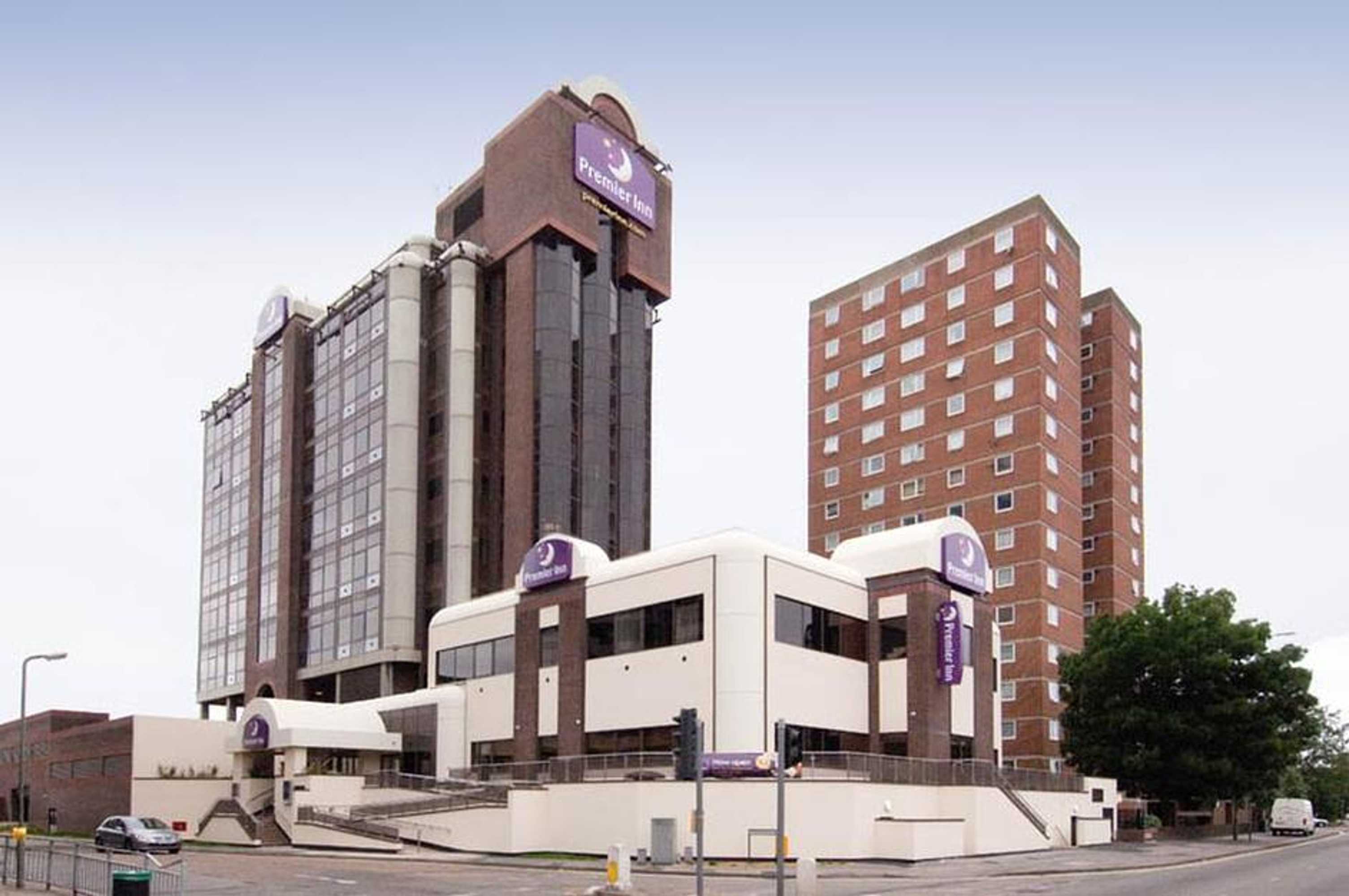 Gift card for Premier Inn Sunbury (kempton Park) Gift card for Premier Inn Sunbury (kempton Park)