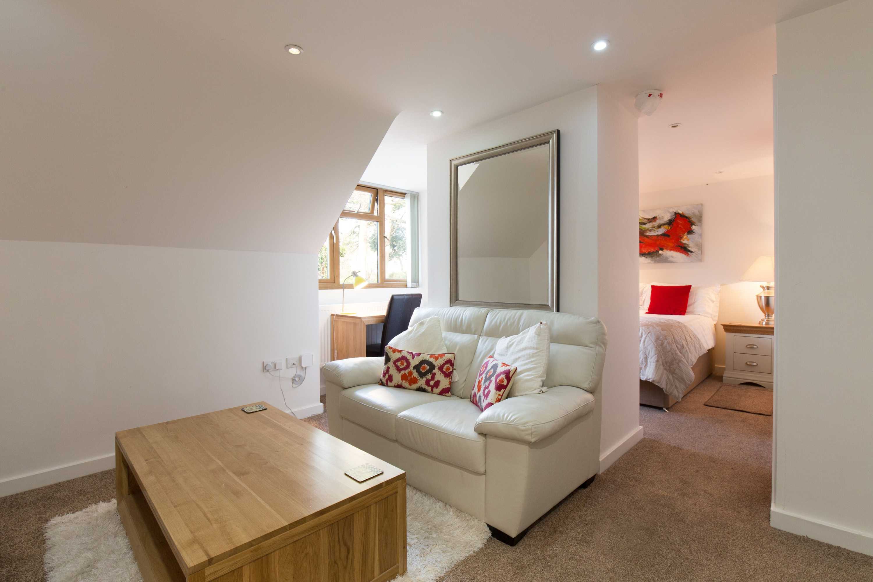 Gift card for Hamble Retreat House And Luxury Studios Gift card for Hamble Retreat House And Luxury Studios