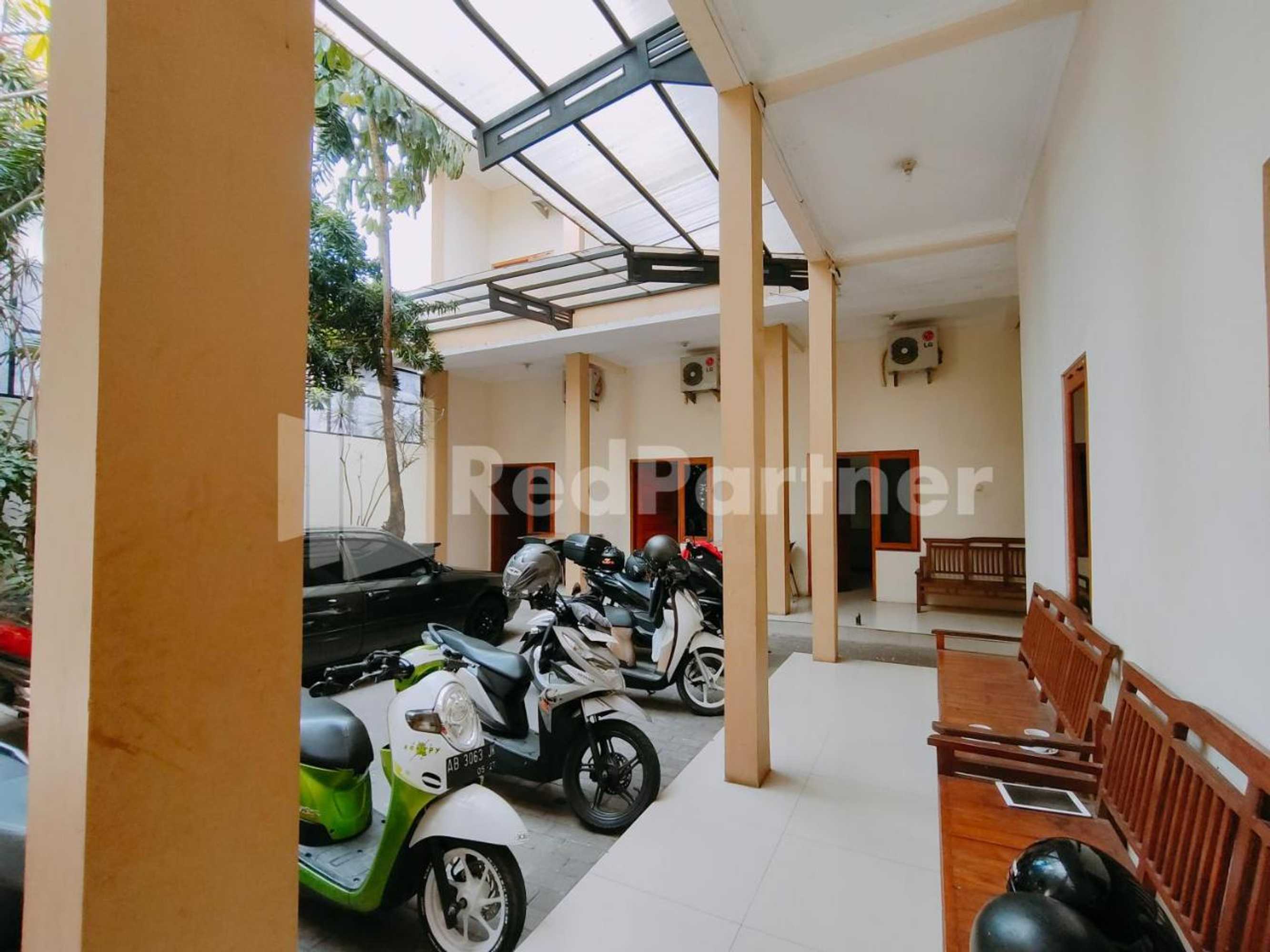 Gift card for Calida Hotel Mitra Reddoorz Near Alun Alun Wonosari