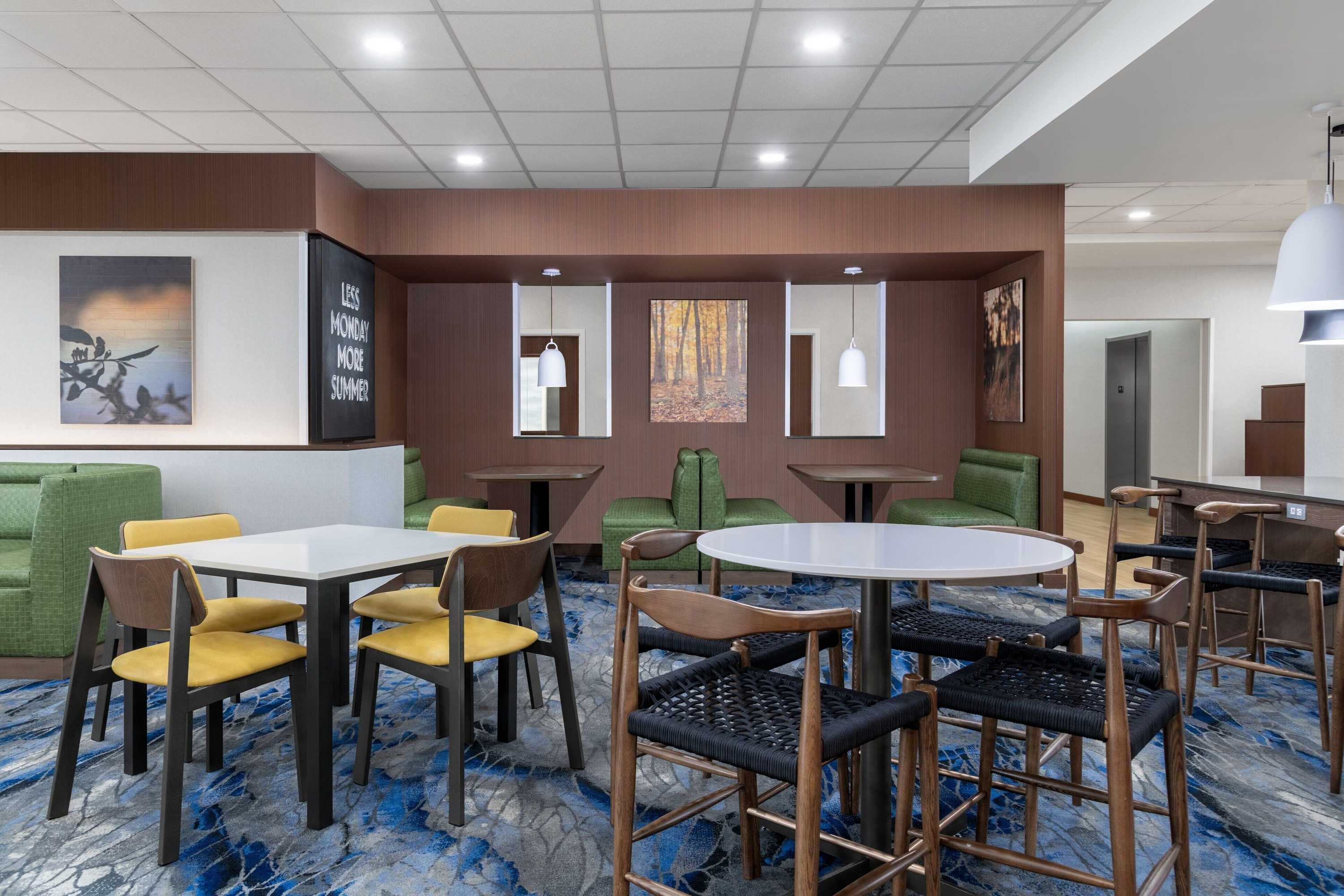 Gift card for Fairfield Inn & Suites by Marriott Martinsburg Gift card for Fairfield Inn & Suites by Marriott Martinsburg