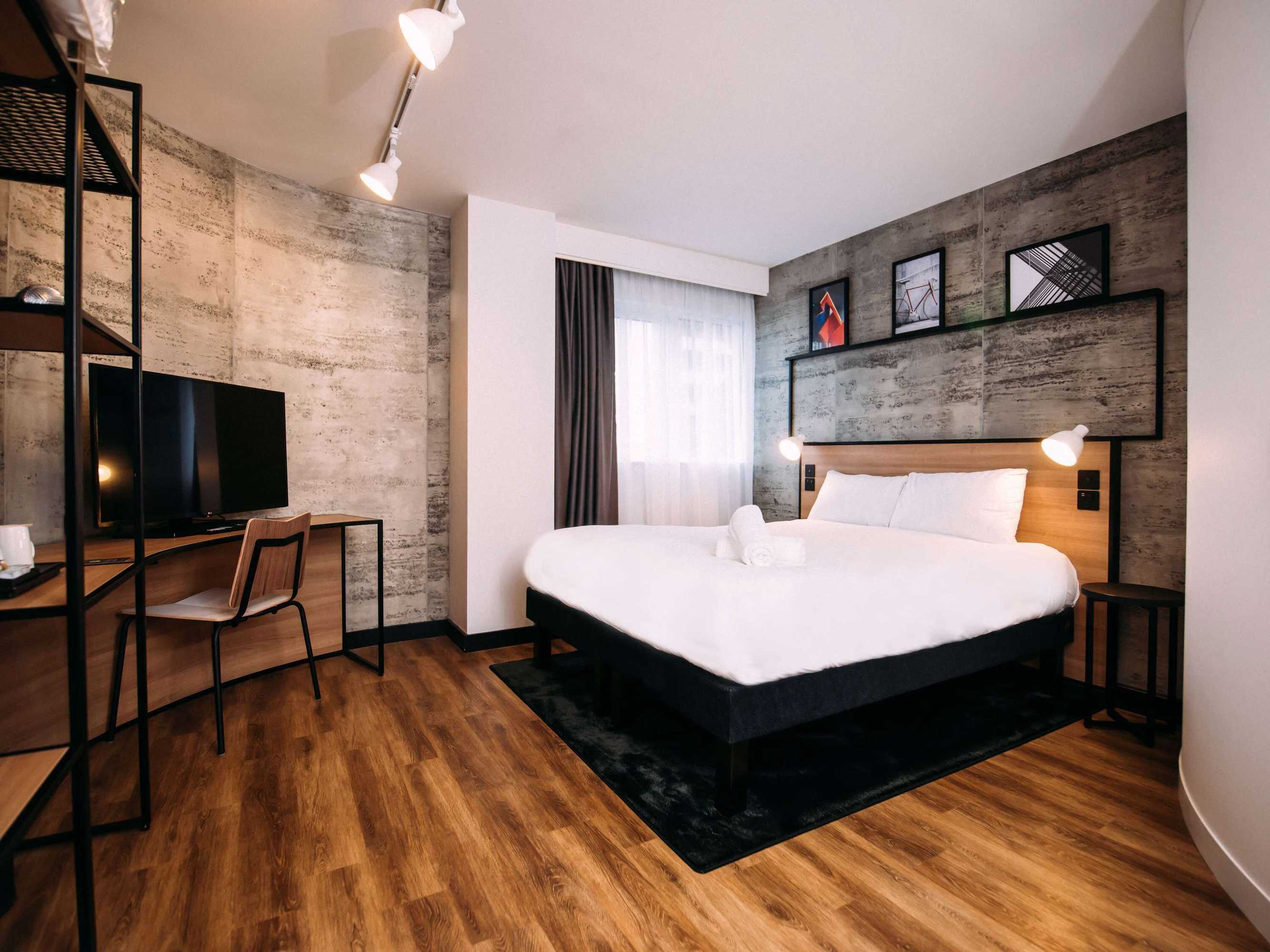 Gift card for Ibis Belfast City Centre Gift card for Ibis Belfast City Centre