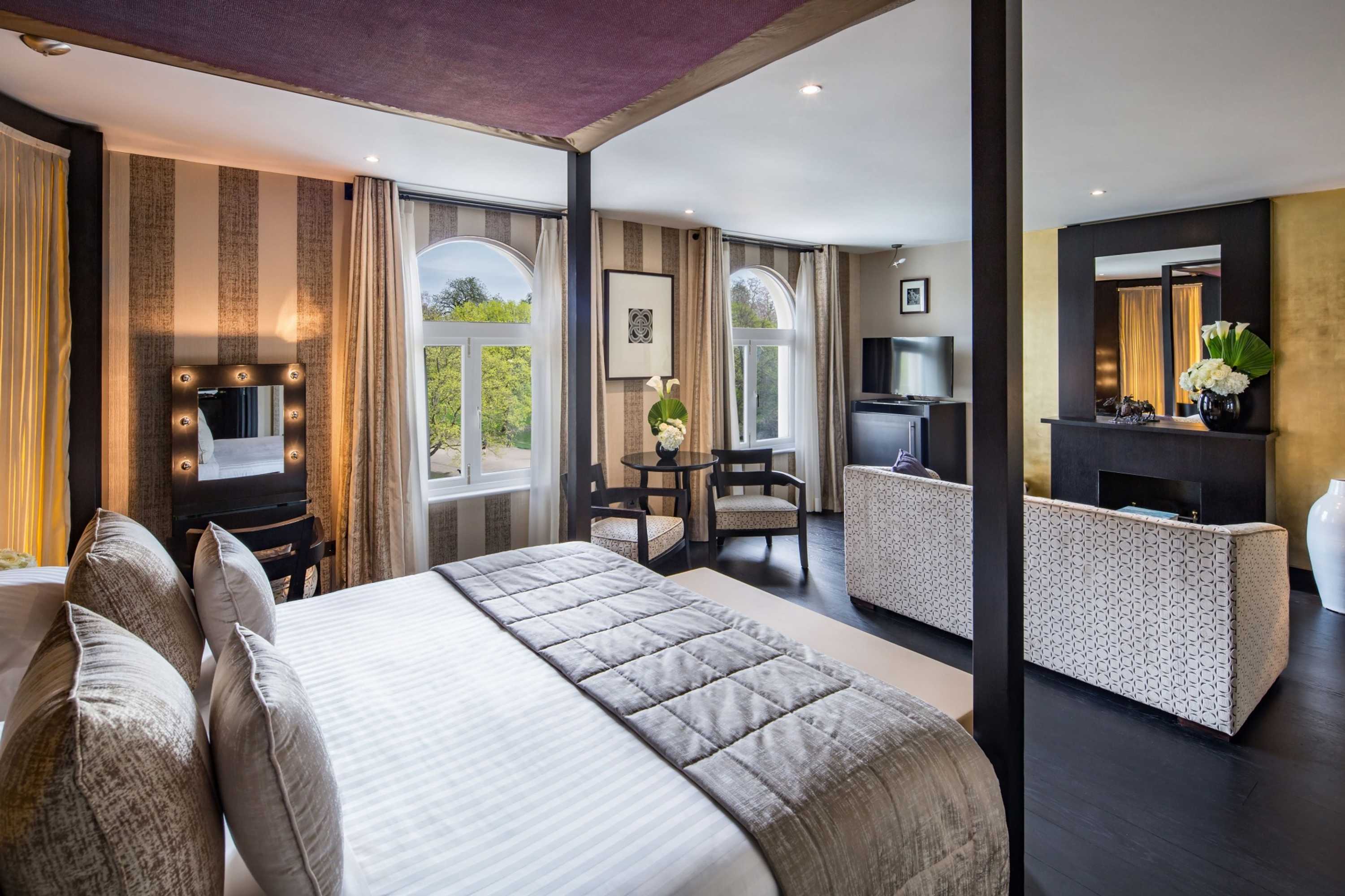 Gift card for 60 Hyde Park Gate Hotel Gift card for 60 Hyde Park Gate Hotel