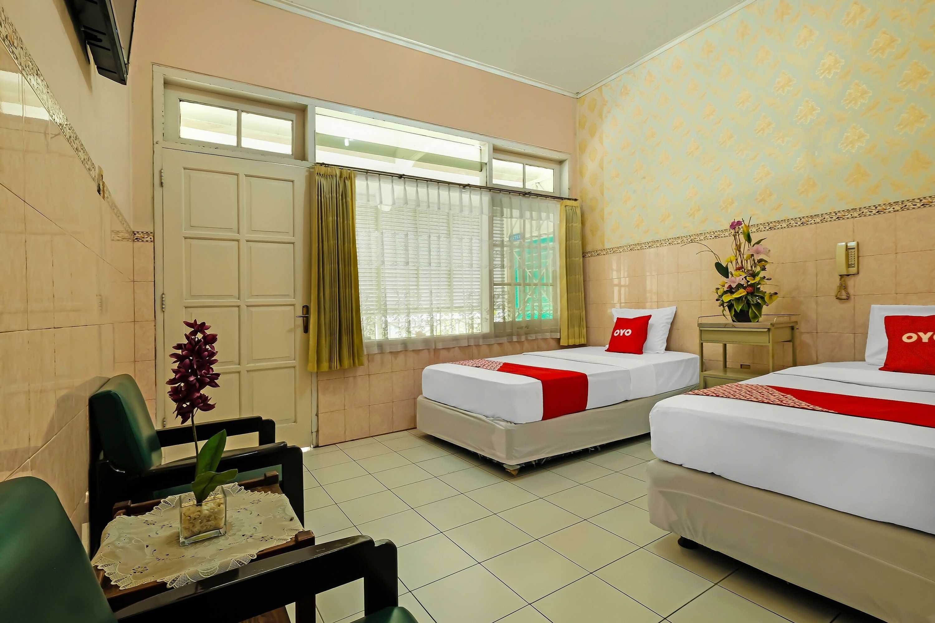 Gift card for Griya Raharja By Reddoorz Syariah Gift card for Griya Raharja By Reddoorz Syariah
