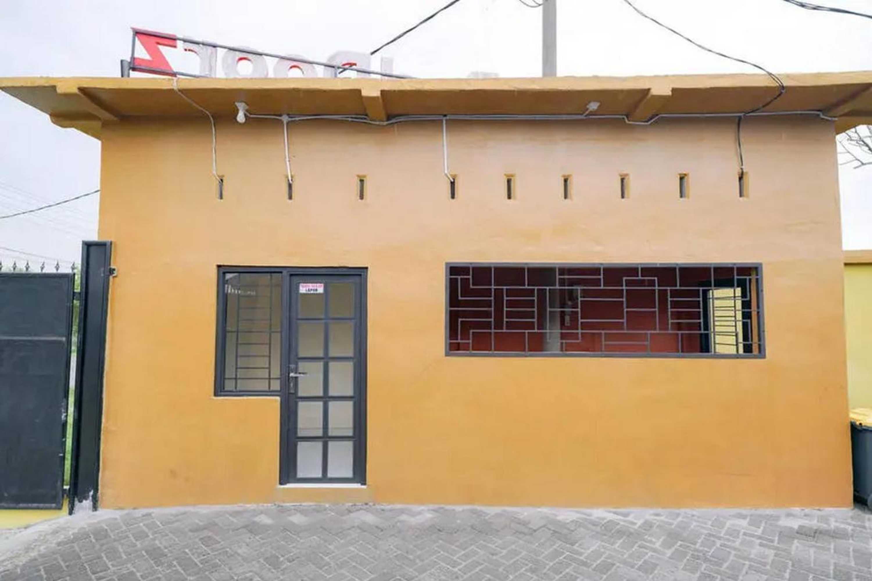 Gift card for Reddoorz Near Ekowisata Mangrove Belawan Medan