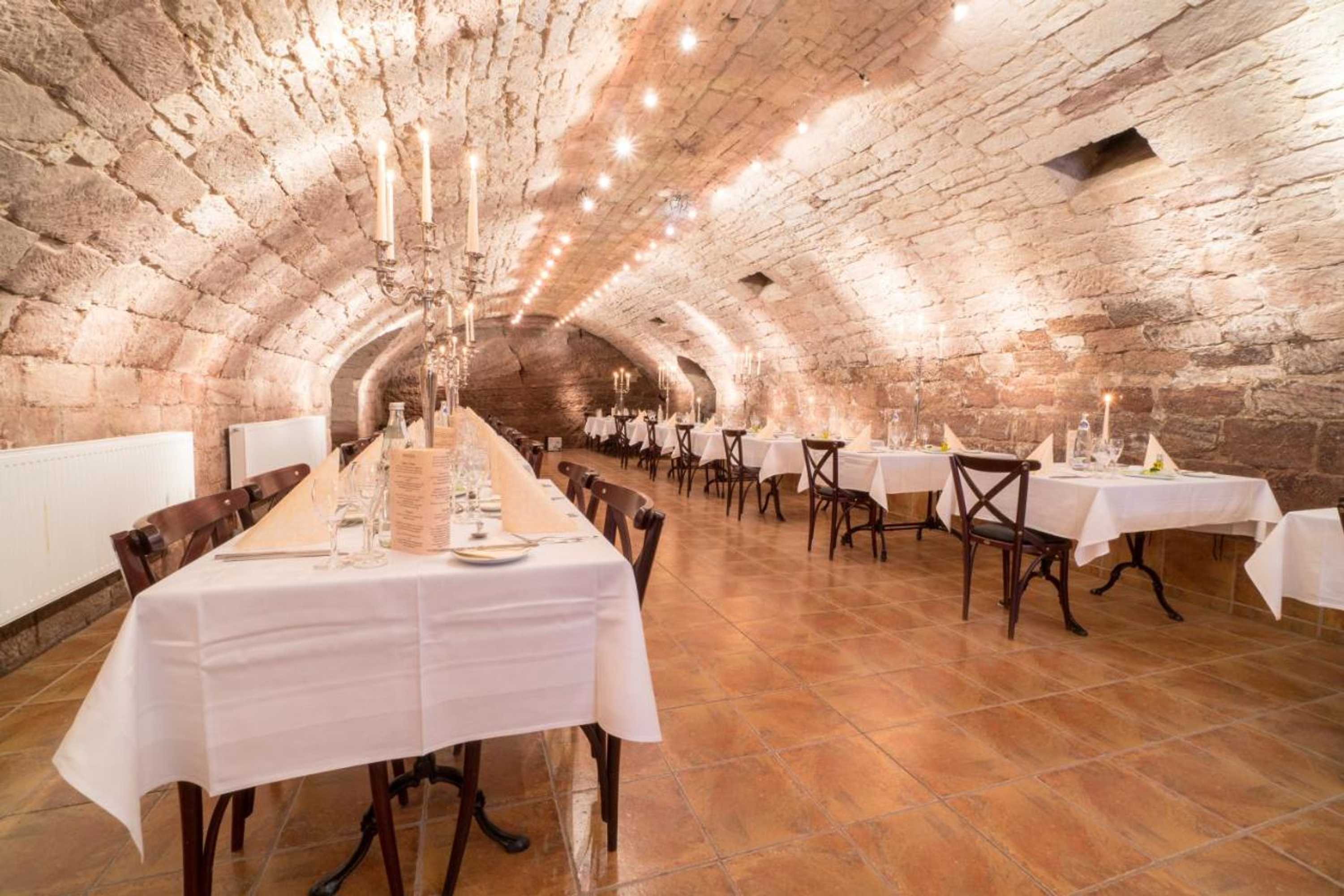 Gift card for Naumburger Wein & Sekt Manufaktur - Pension 1824