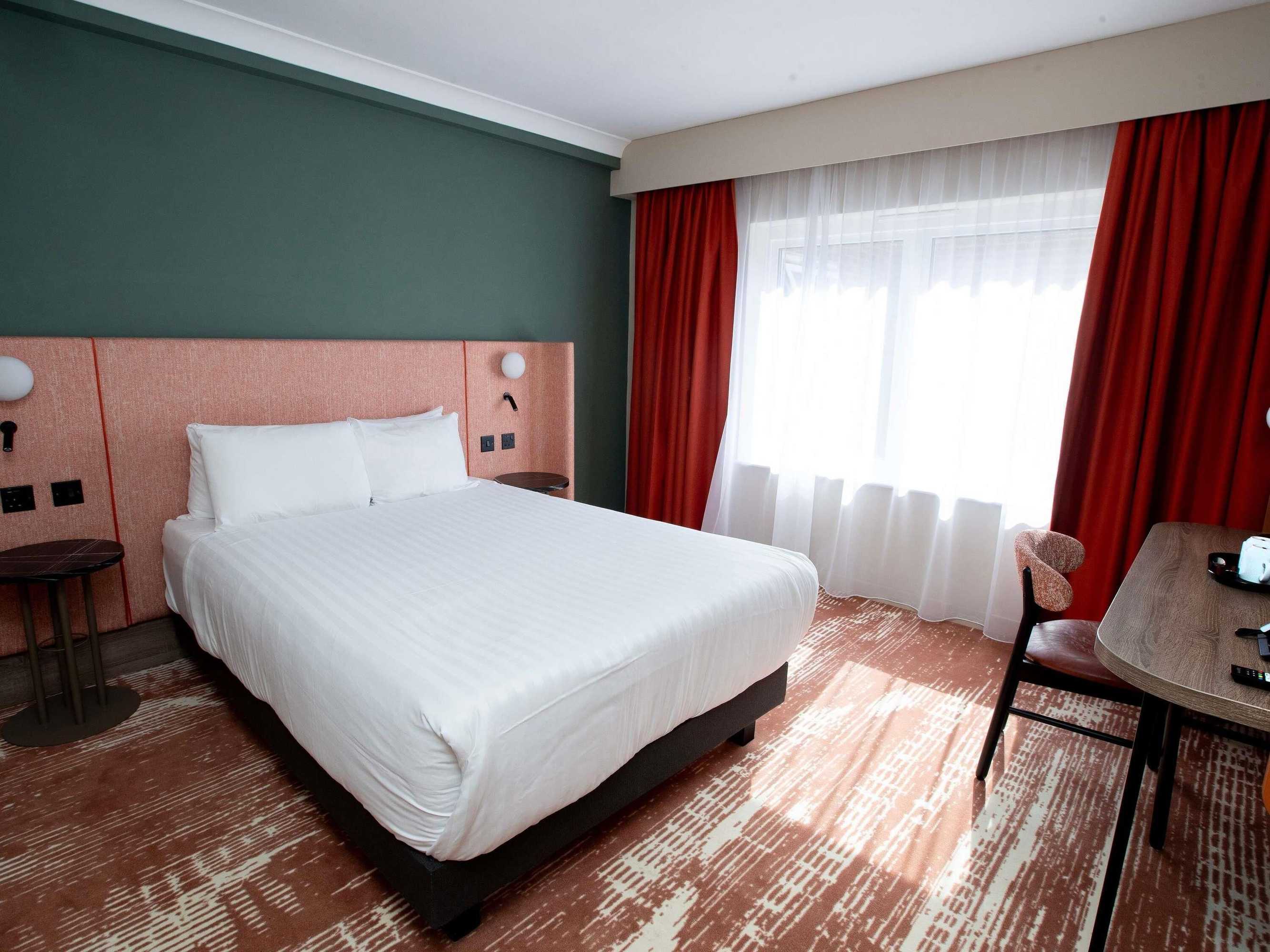 Gift card for Mercure Thurrock Stifford Hall Gift card for Mercure Thurrock Stifford Hall