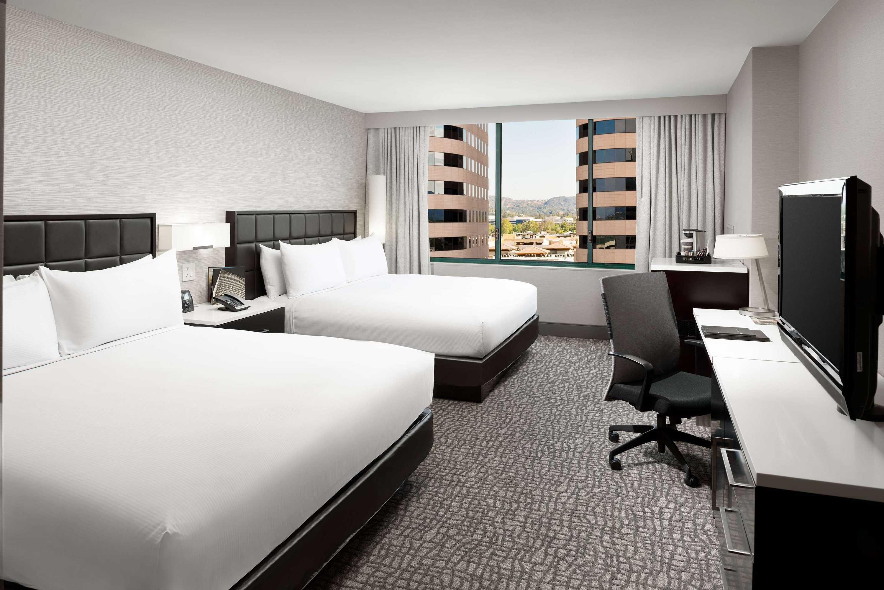 Gift card for Hilton Woodland Hills / Los Angeles Gift card for Hilton Woodland Hills / Los Angeles
