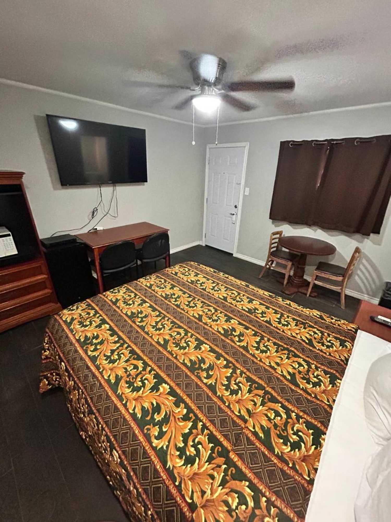 Gift card for Hill Country Inn