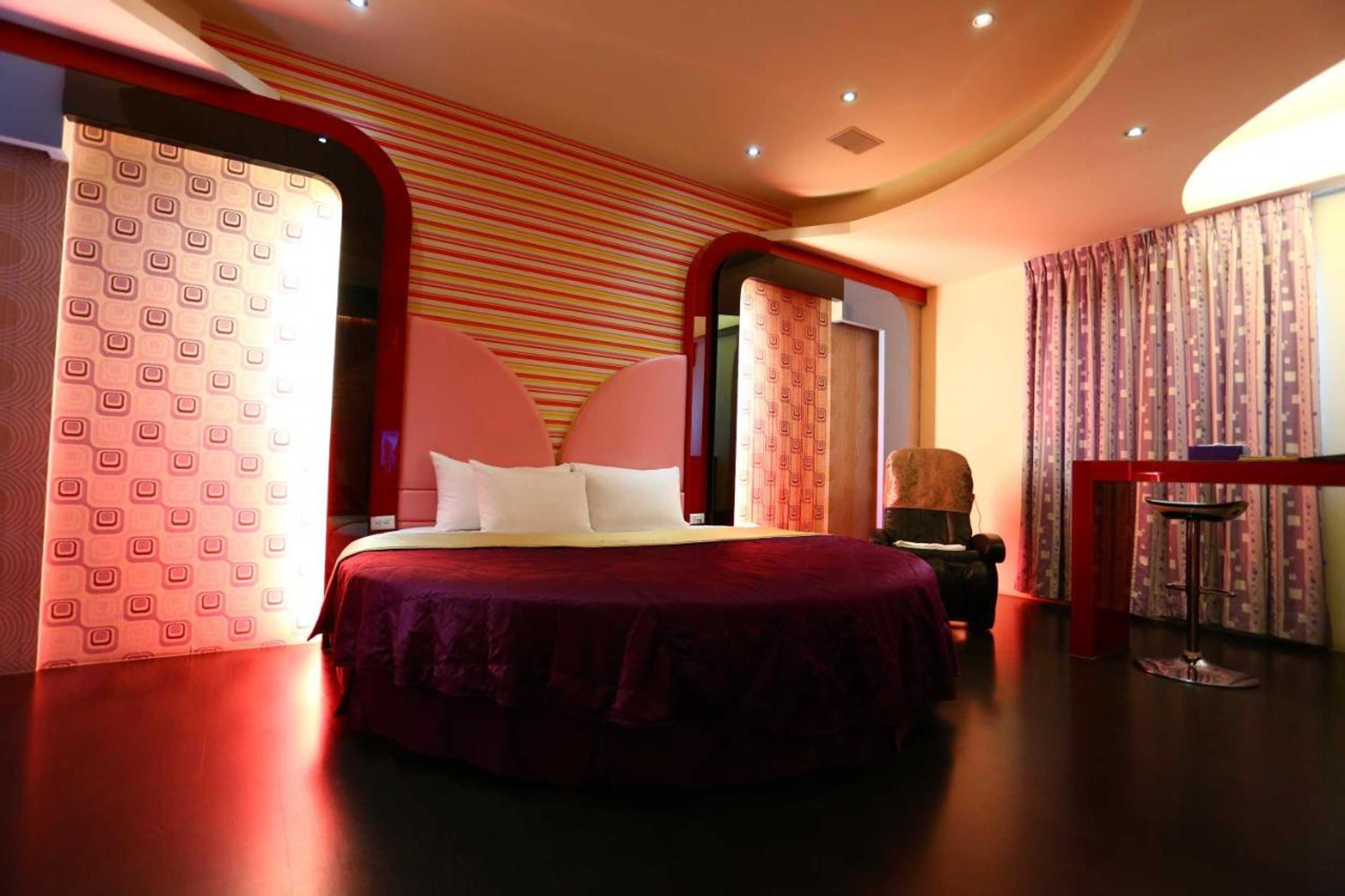 Gift card for Go Shine Motel