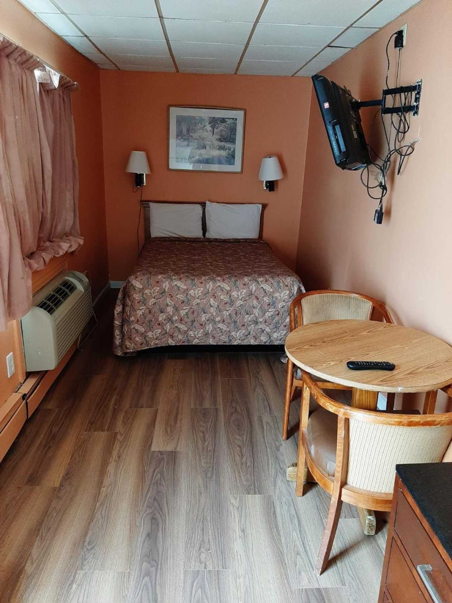 Gift card for Travelers Lodge