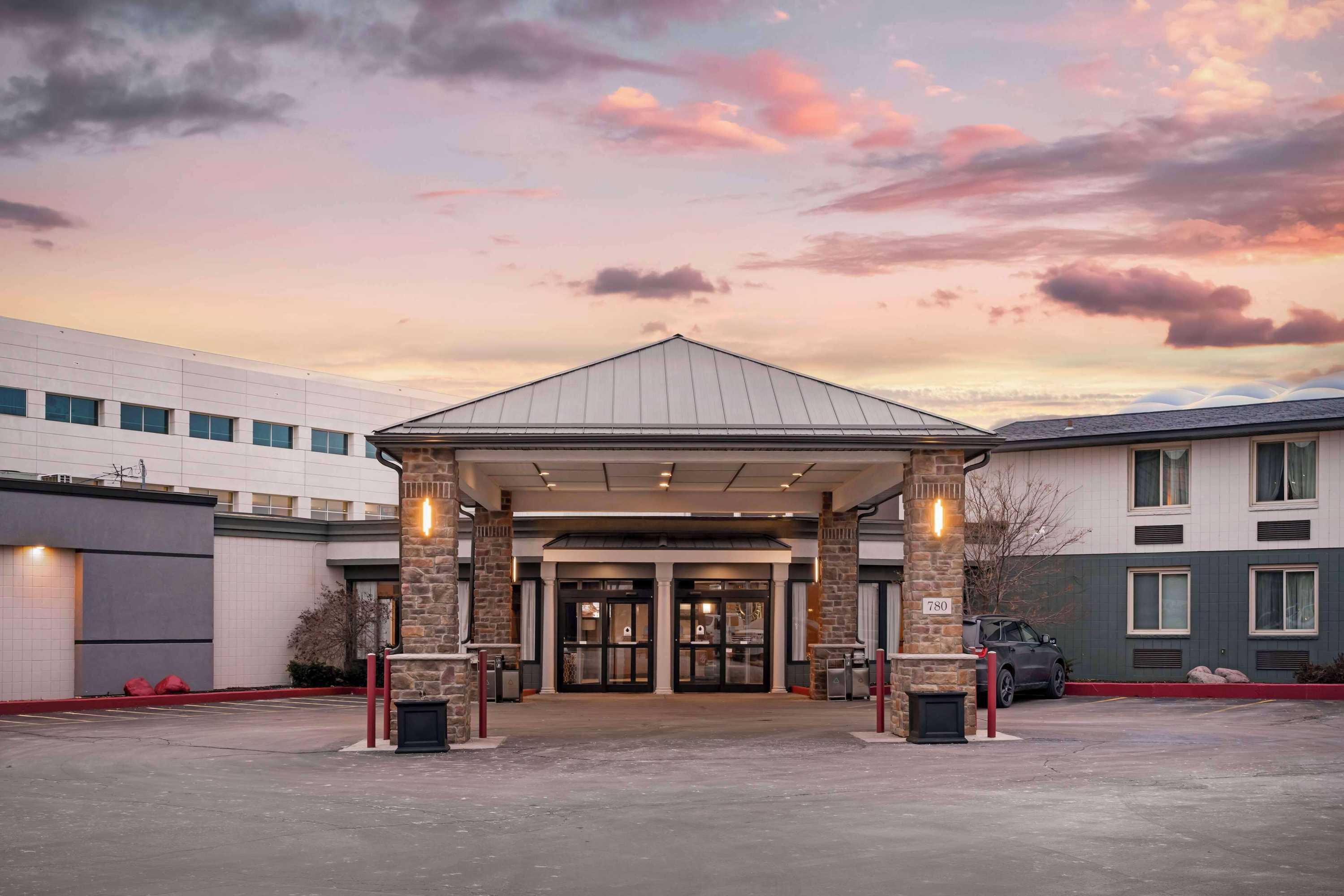 Gift card for Best Western Green Bay Inn Conference Center