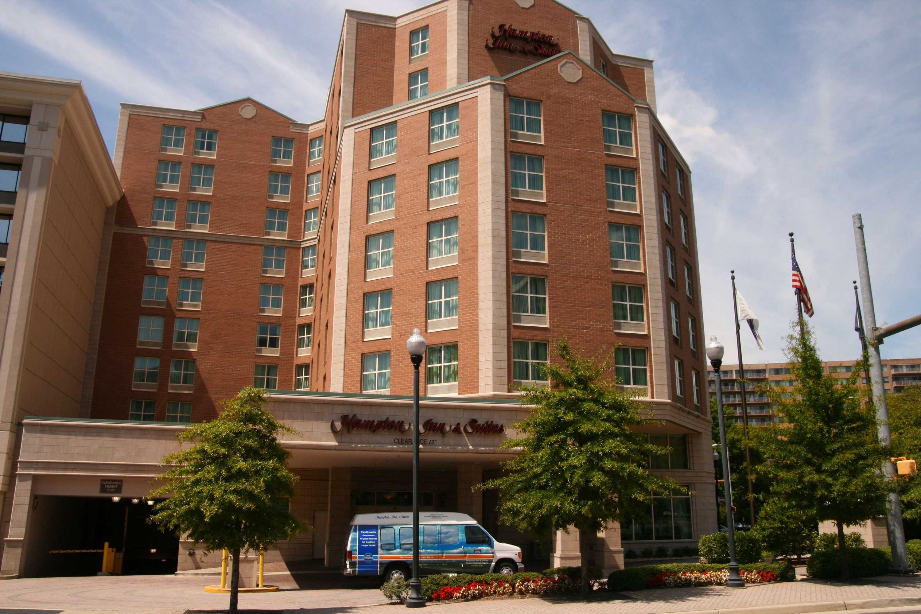 Gift card for Hampton Inn & Suites Arlington Crystal City Dca Gift card for Hampton Inn & Suites Arlington Crystal City Dca