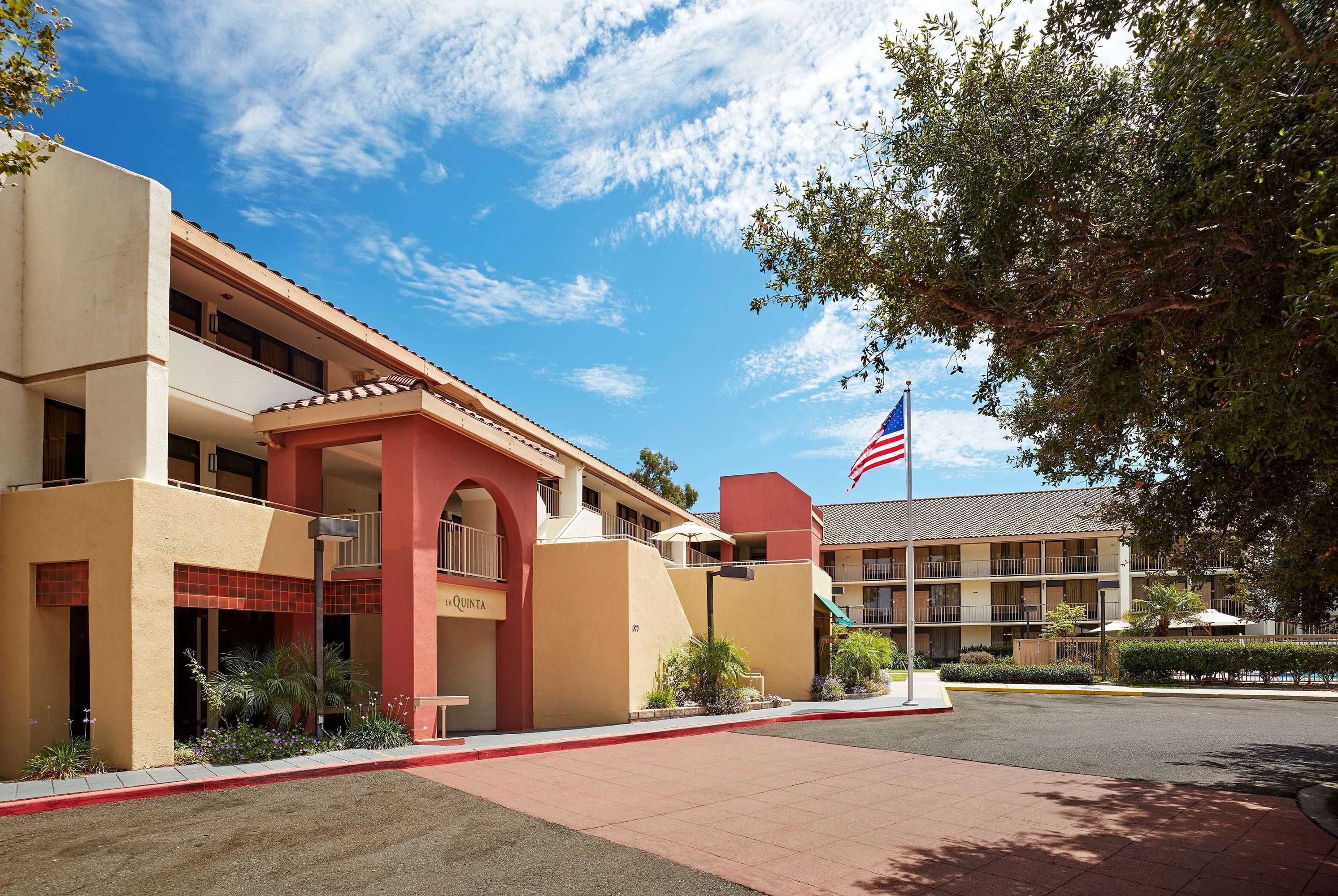Gift card for La Quinta Inn & Suites by Wyndham Thousand Oaks-Newbury Park Gift card for La Quinta Inn & Suites by Wyndham Thousand Oaks-Newbury Park
