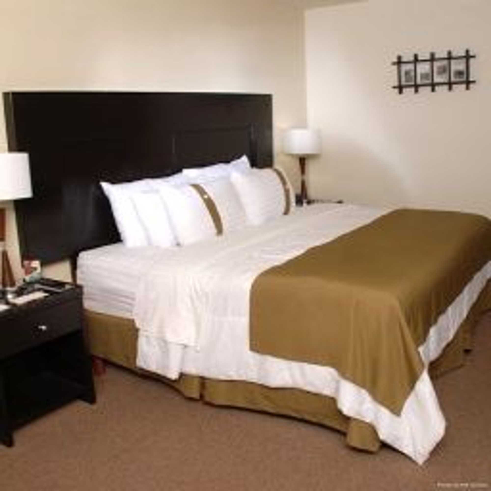 Gift card for Wyndham Garden Los Mochis Plaza Inn Gift card for Wyndham Garden Los Mochis Plaza Inn