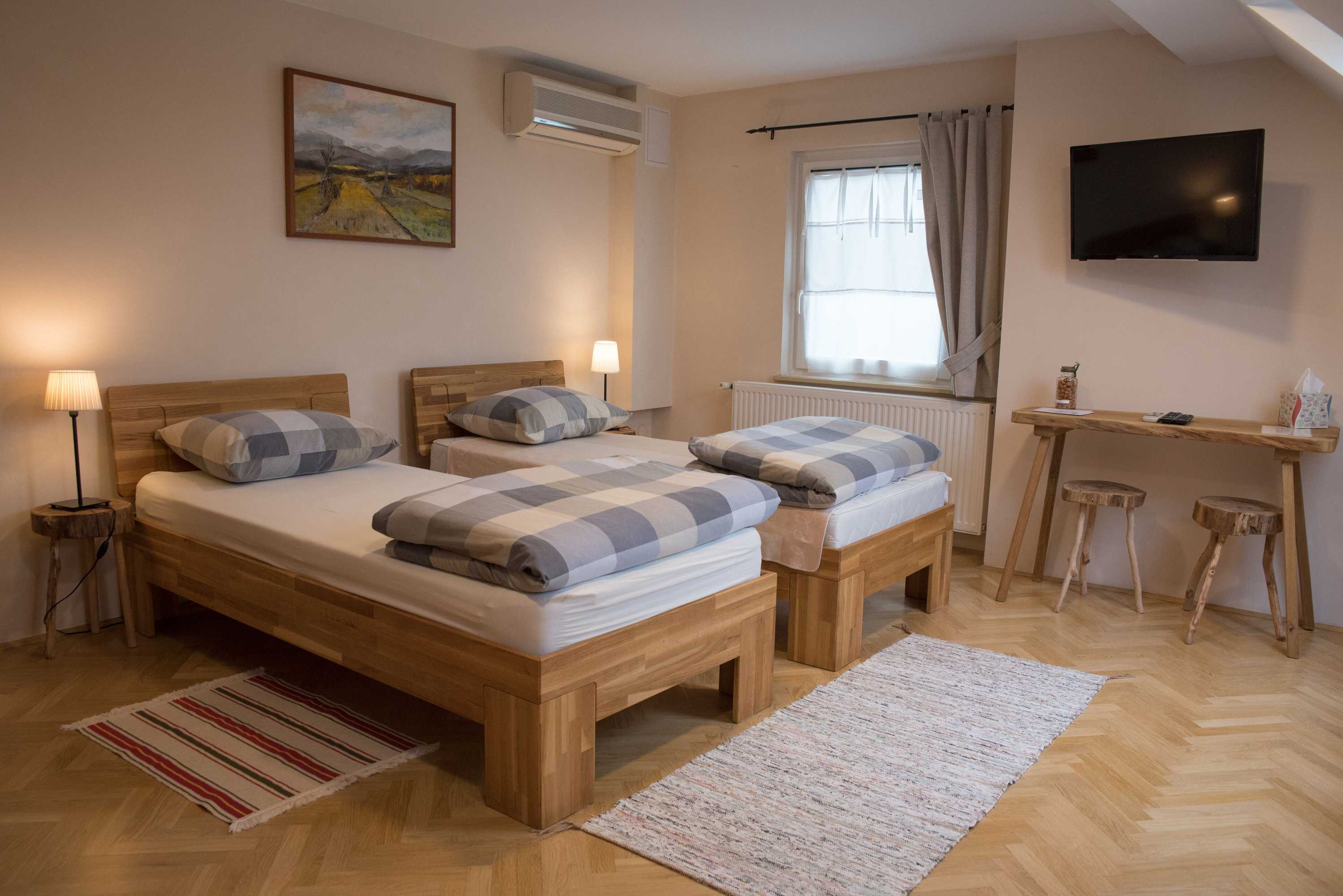 Gift card for Bed & Breakfast Dvorec - Beer Fountain & Galerija Okusov Gift card for Bed & Breakfast Dvorec - Beer Fountain & Galerija Okusov