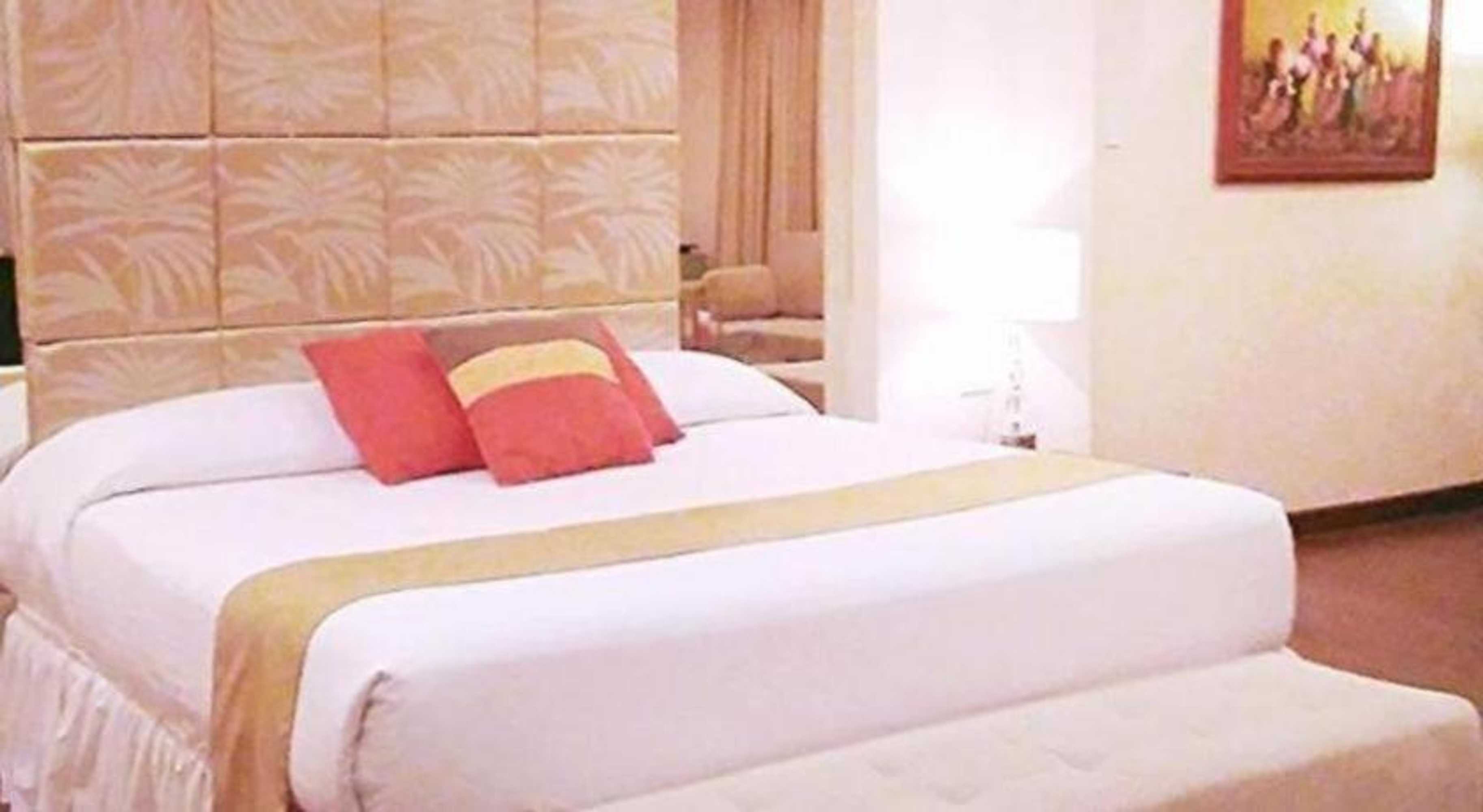 Gift card for People's Hotel