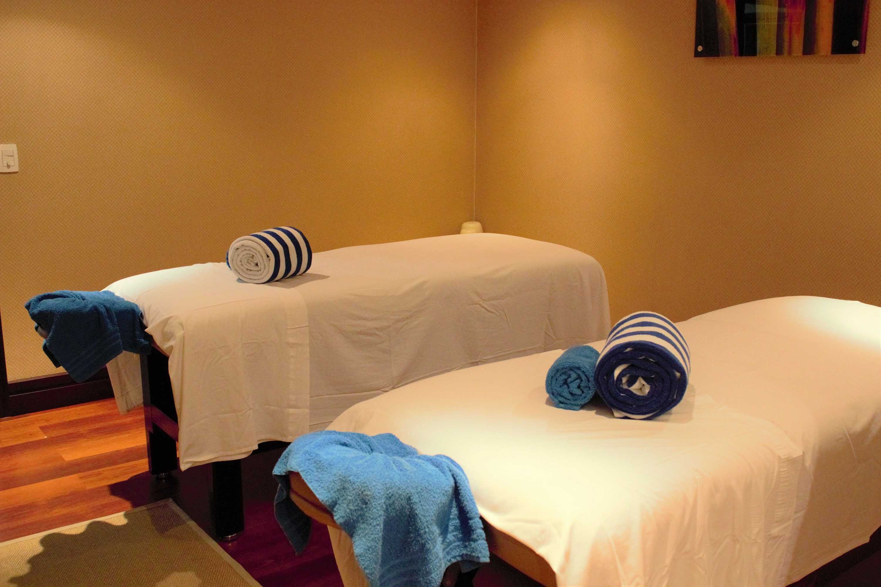 Gift card for Renaissance Caracas La Castellana Hotel Gift card for Renaissance Caracas La Castellana Hotel